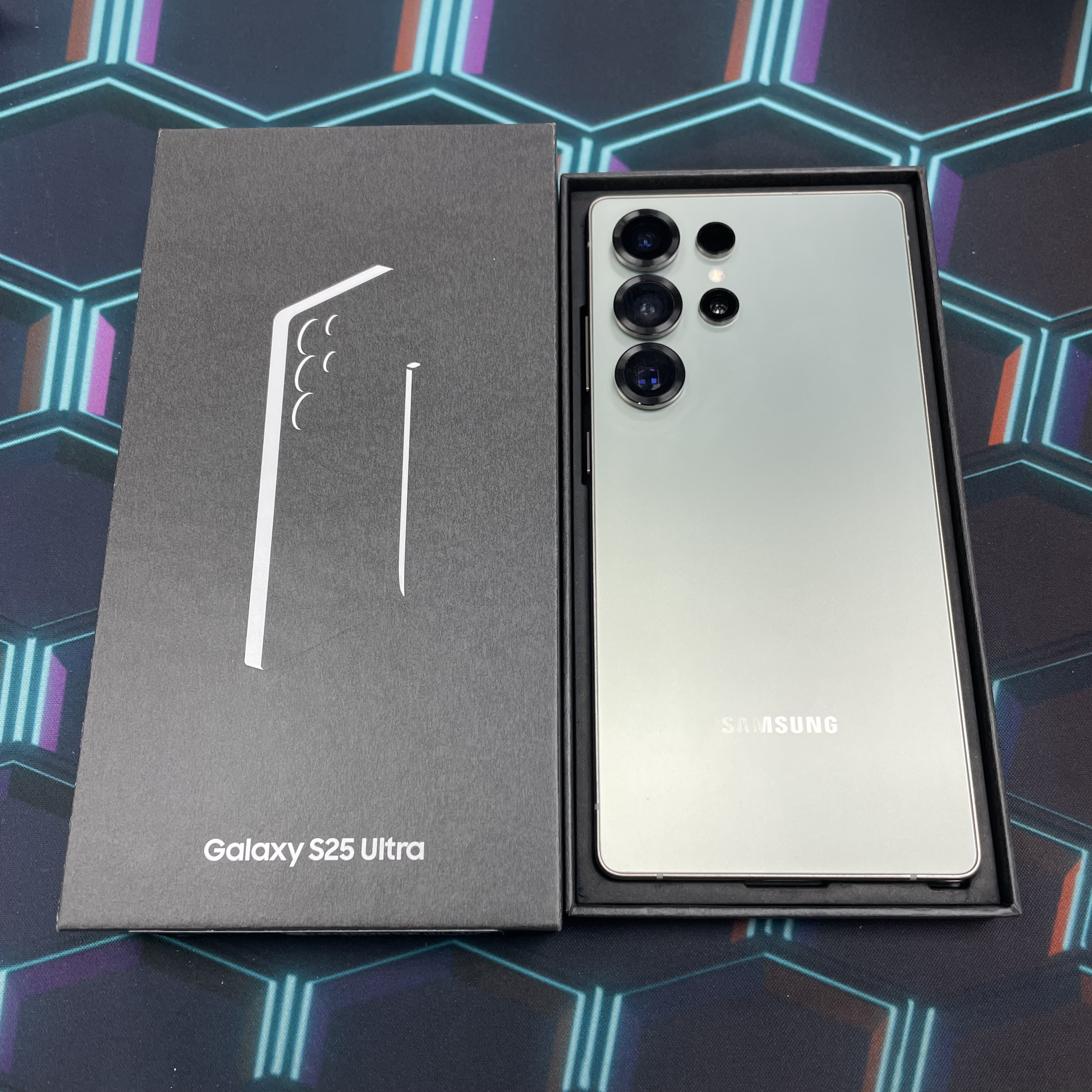 *6402 Galaxy S25 ultra 勁靚機 16+1TB 綠色 green