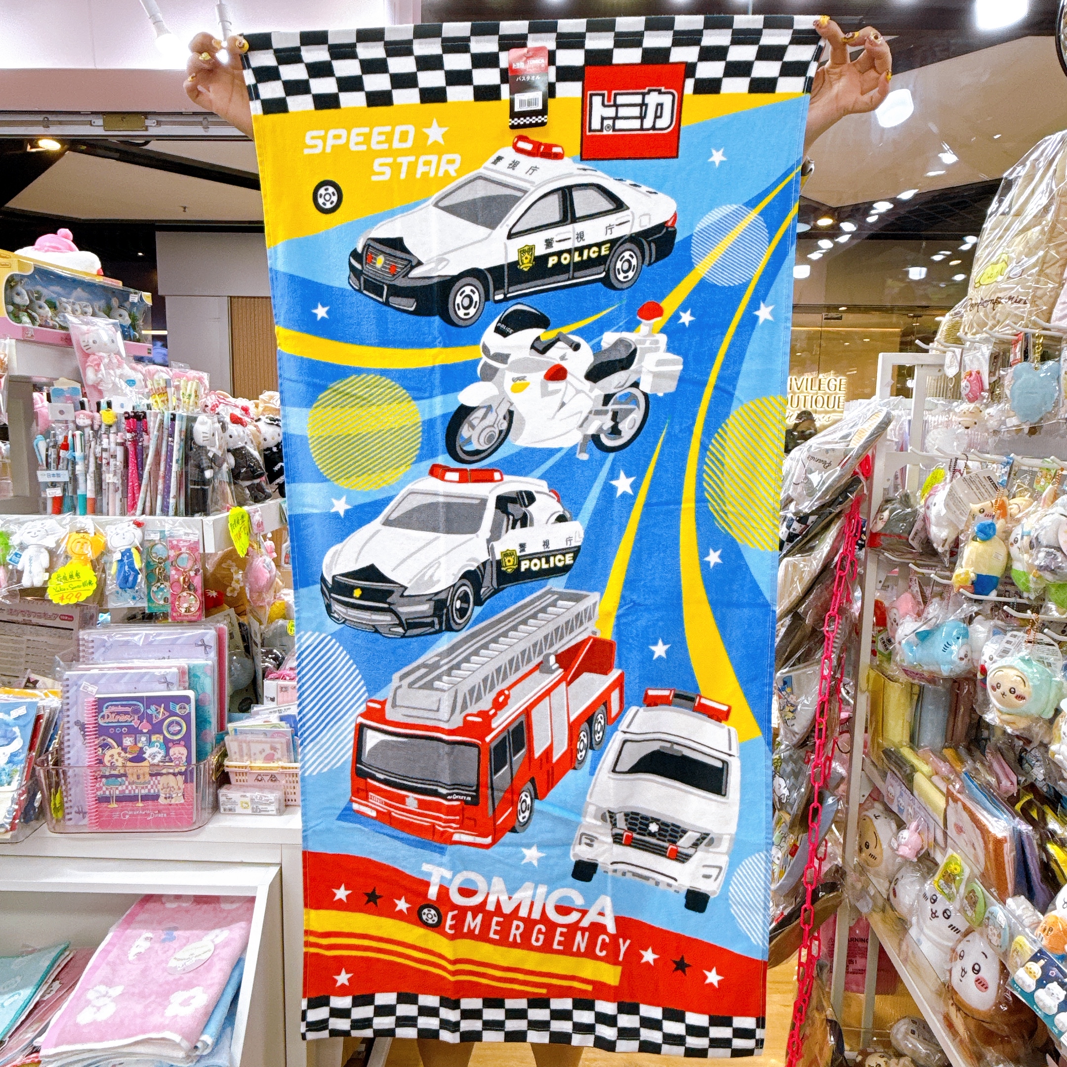 日本直送Toy Story小熊維尼長髮公主tomica大浴巾