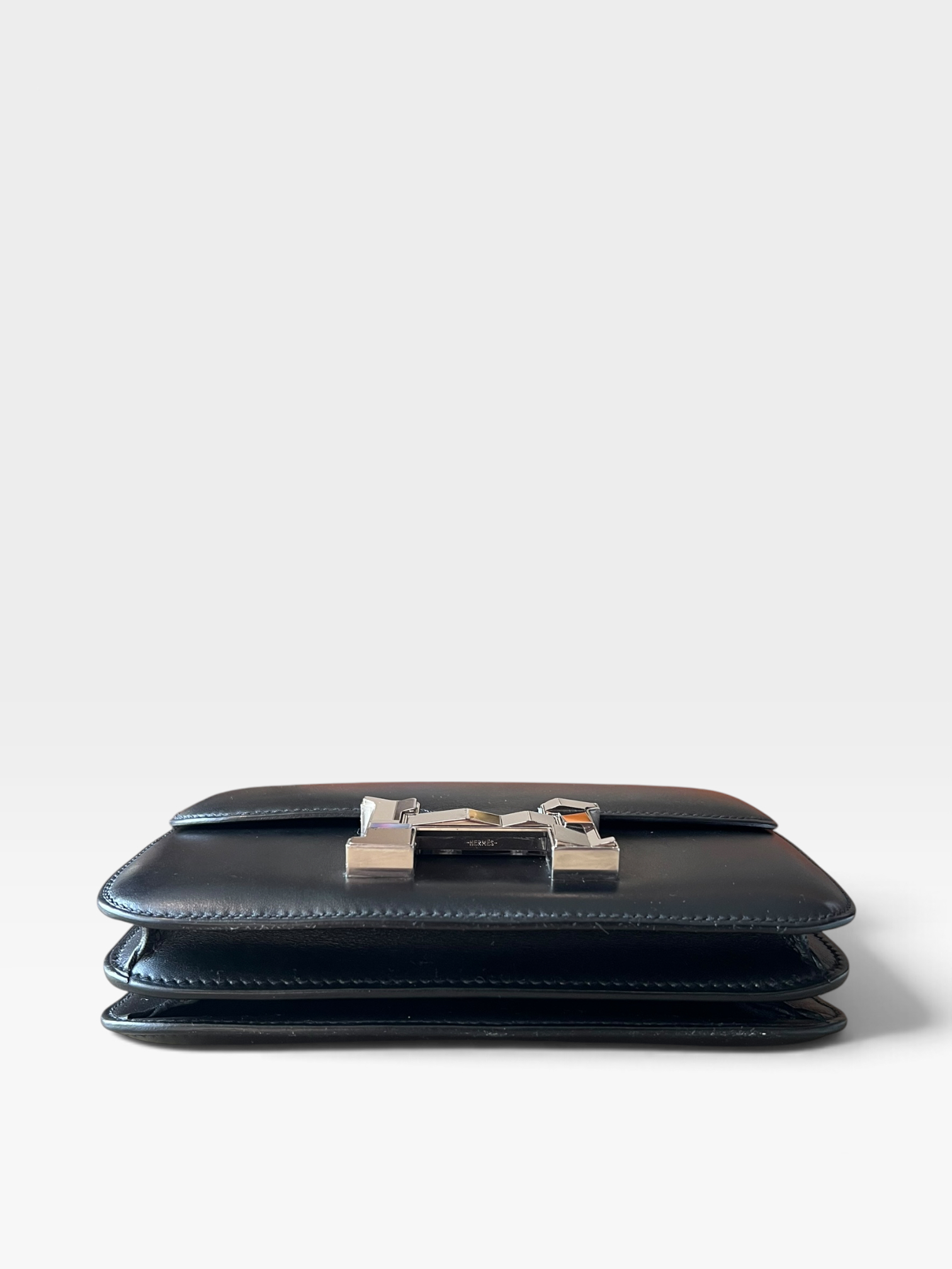 Pre-Owned HERMÉS Constance Stamp Z / Product Code: 091810
