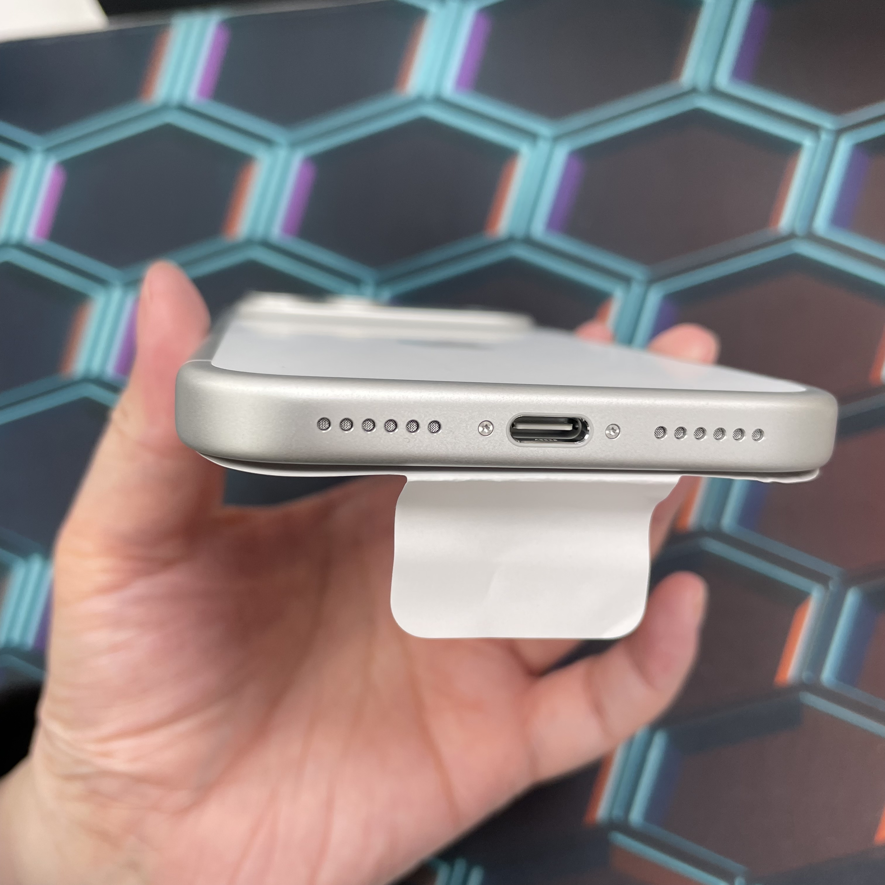 *6110 17 Promax 全新機 256GB 電100 銀色 sliver