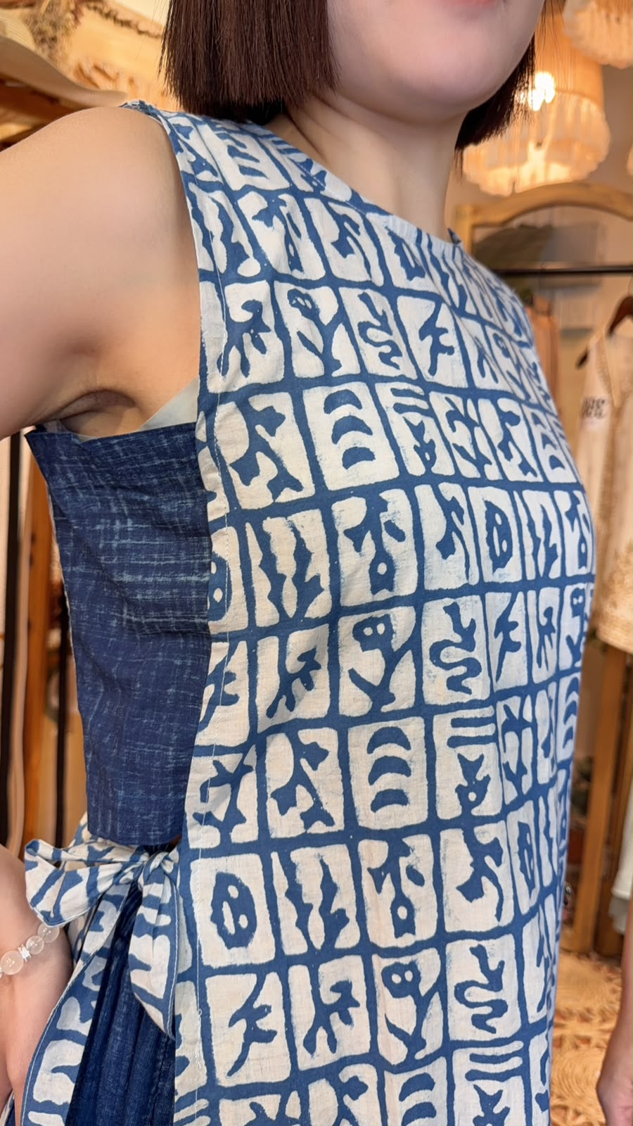 3516 Grid Pattern Side Ribboon IN OP 40"