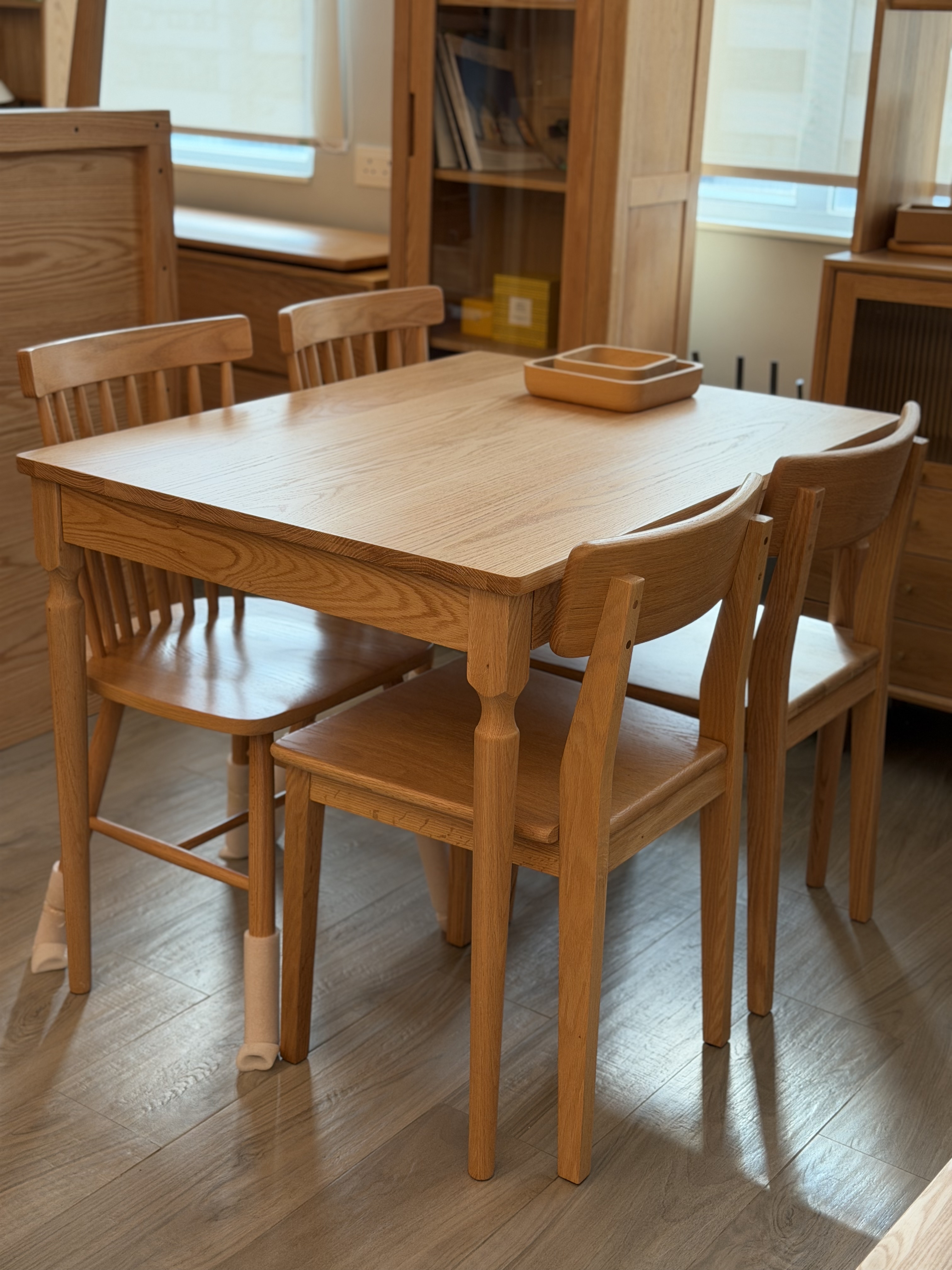 陳列品清貨 PUSH DIning Table Set
