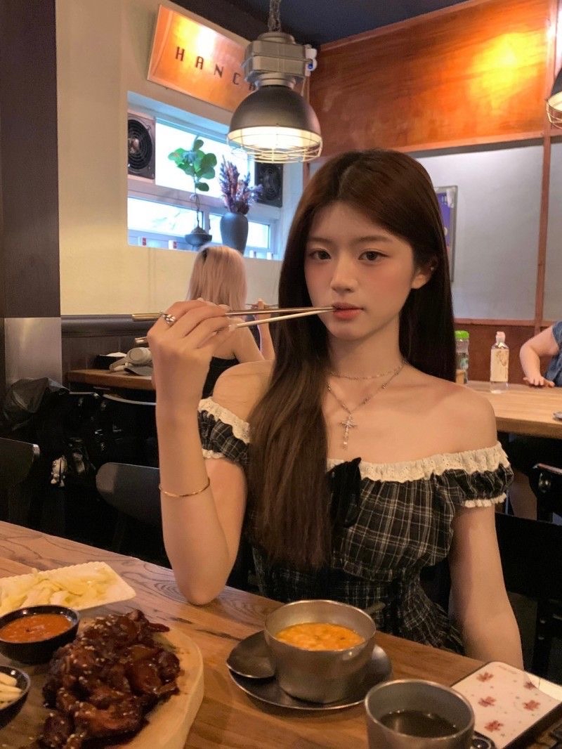 TP585撞色无袖衬衫