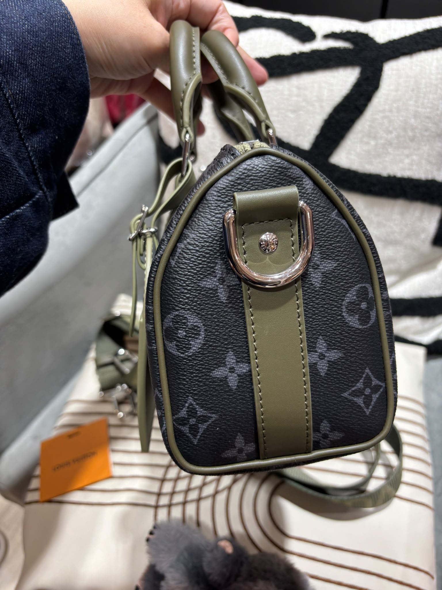 全新 Lv Keepall Bandoulière 25 2 way bag M28638 100%Authentic, 100%New 全新未使用品 ✅收據✅Dust bag ✅Box