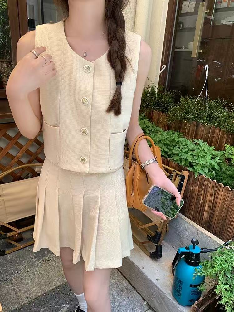 ST243小香马甲套装