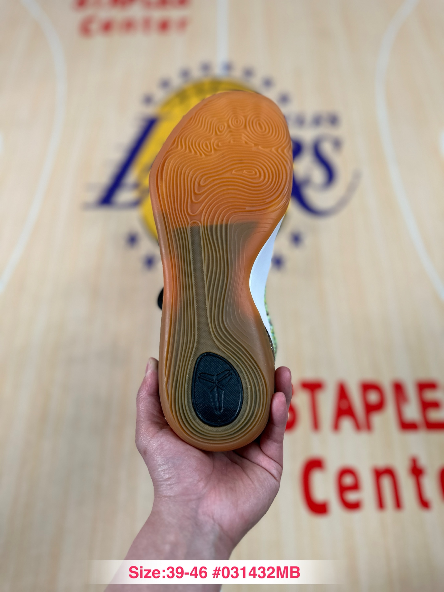 Nike Kobe 9 Elite Low Premium HTM "Milan" 698595-109