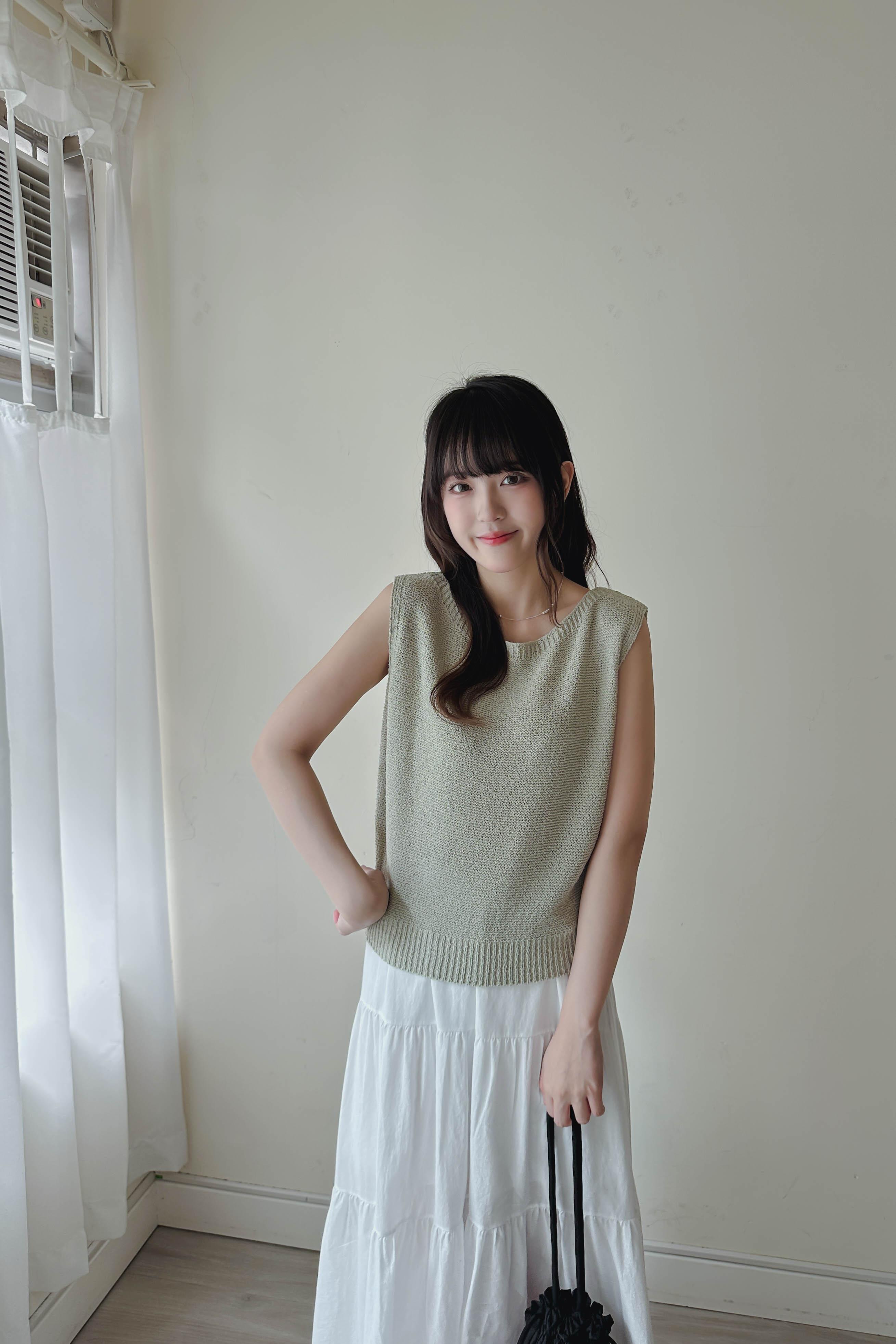 [顯瘦!] 船領針織短背心 (四色)