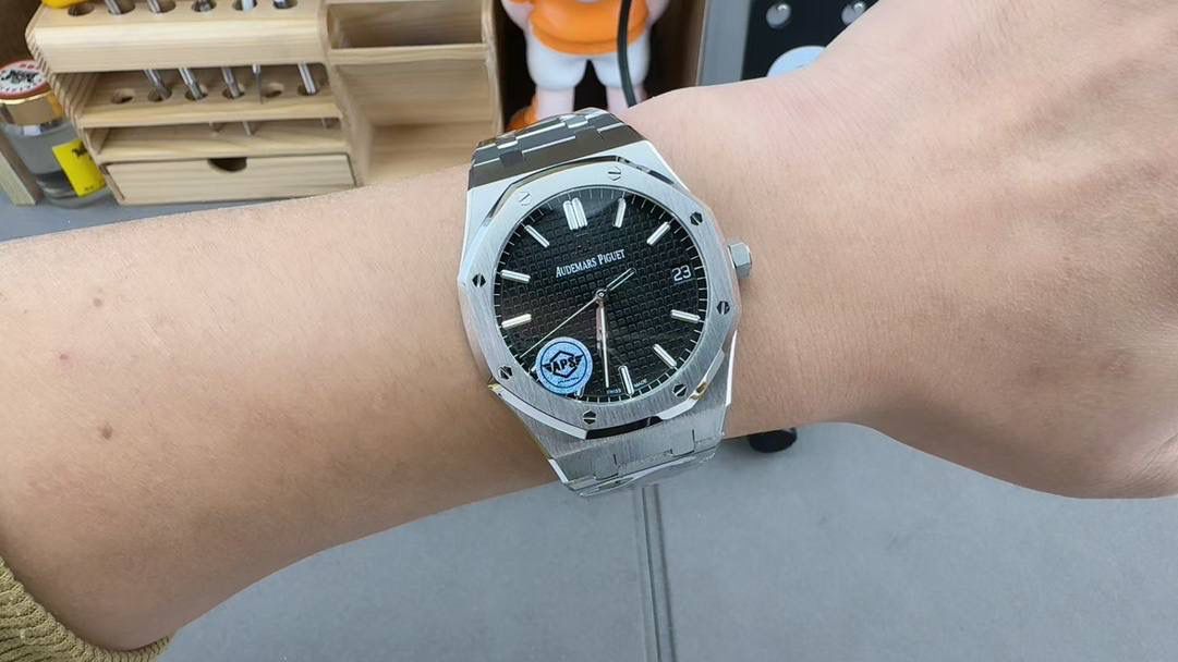 🚀爱彼AP67651 间玫金白盘/33mm/石英2713机💯