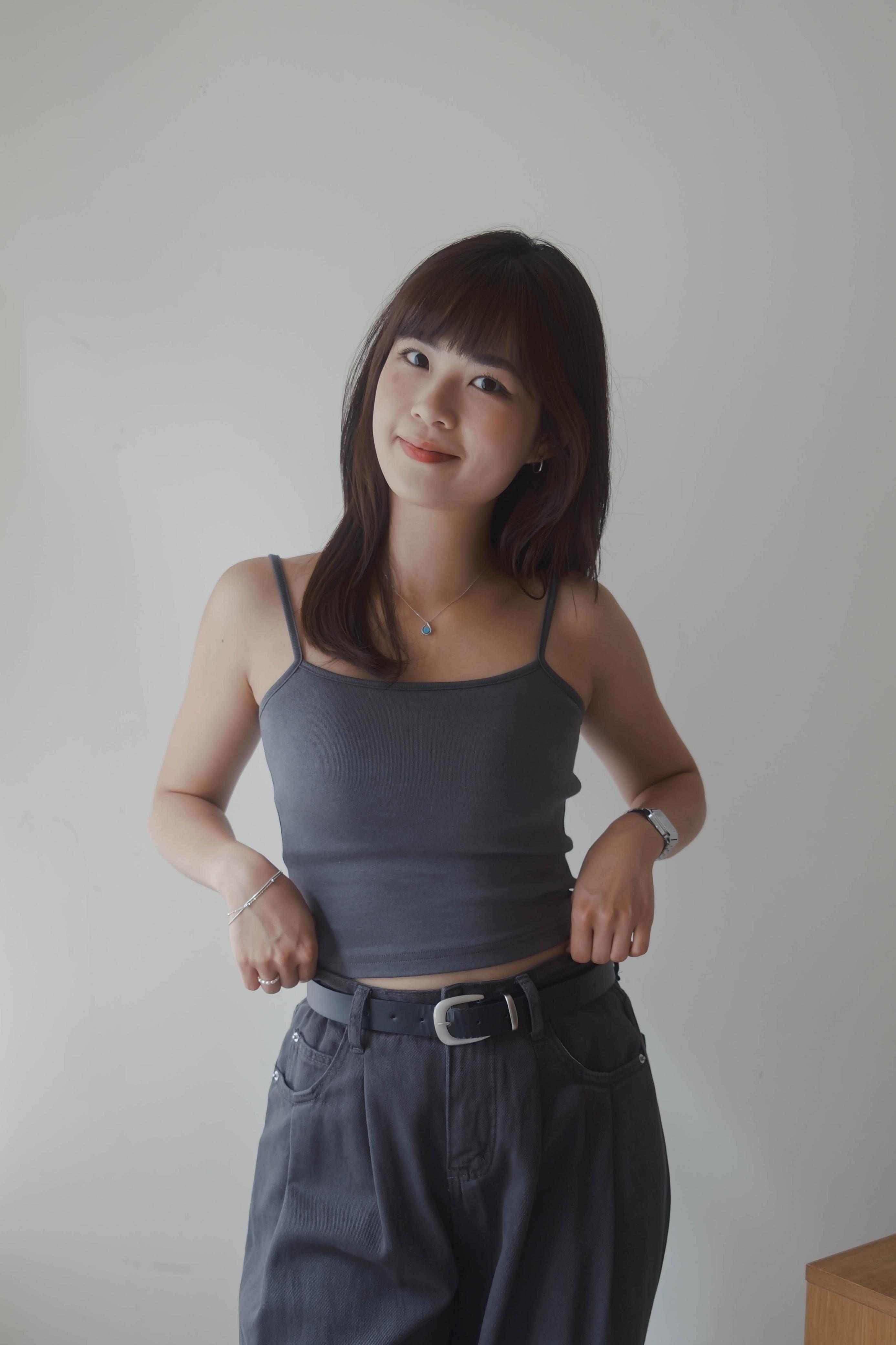 【帶胸墊】親膚修副乳Bra Top (兩色)