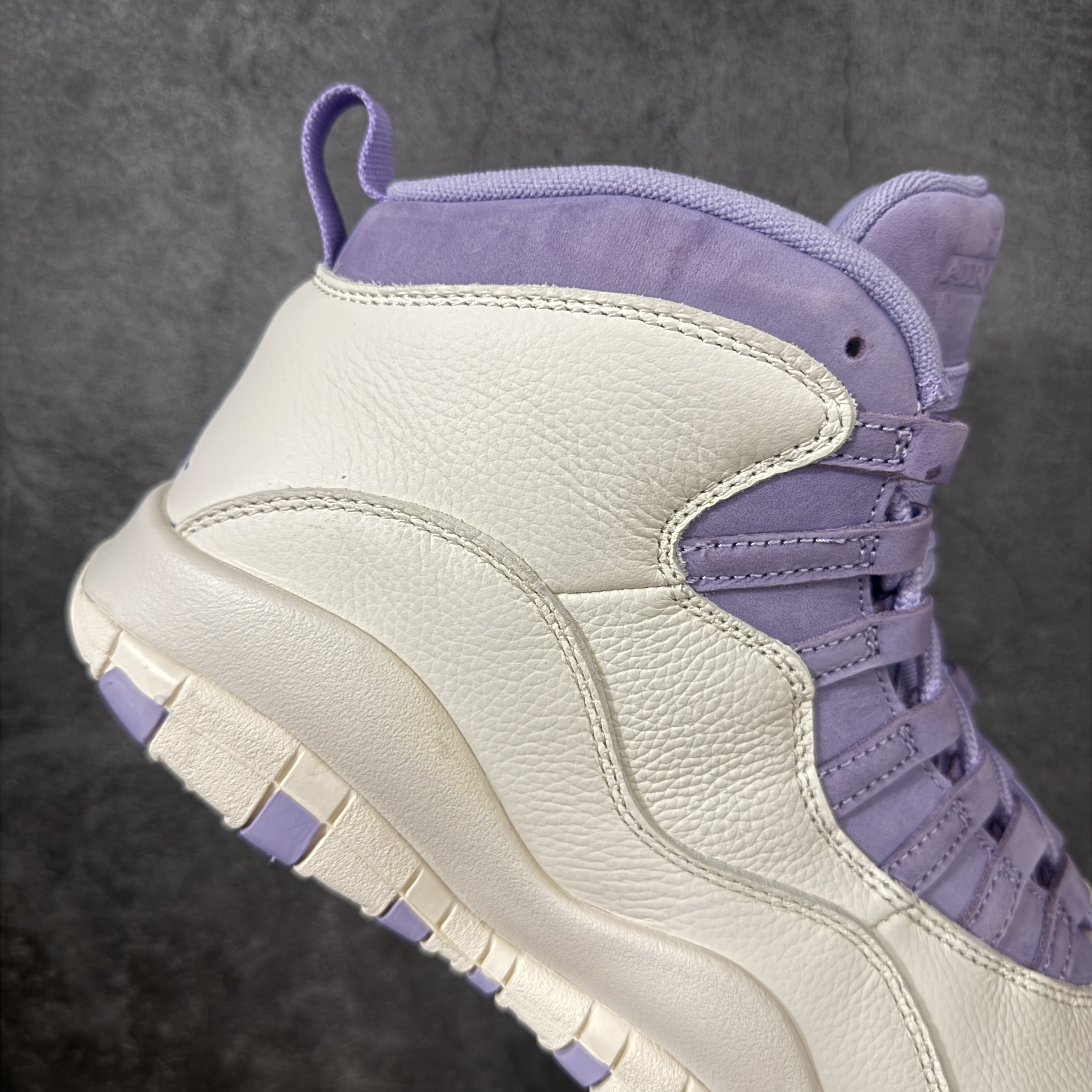 Air Jordan 10 Retro "Hydrangeas" IQ0388-101