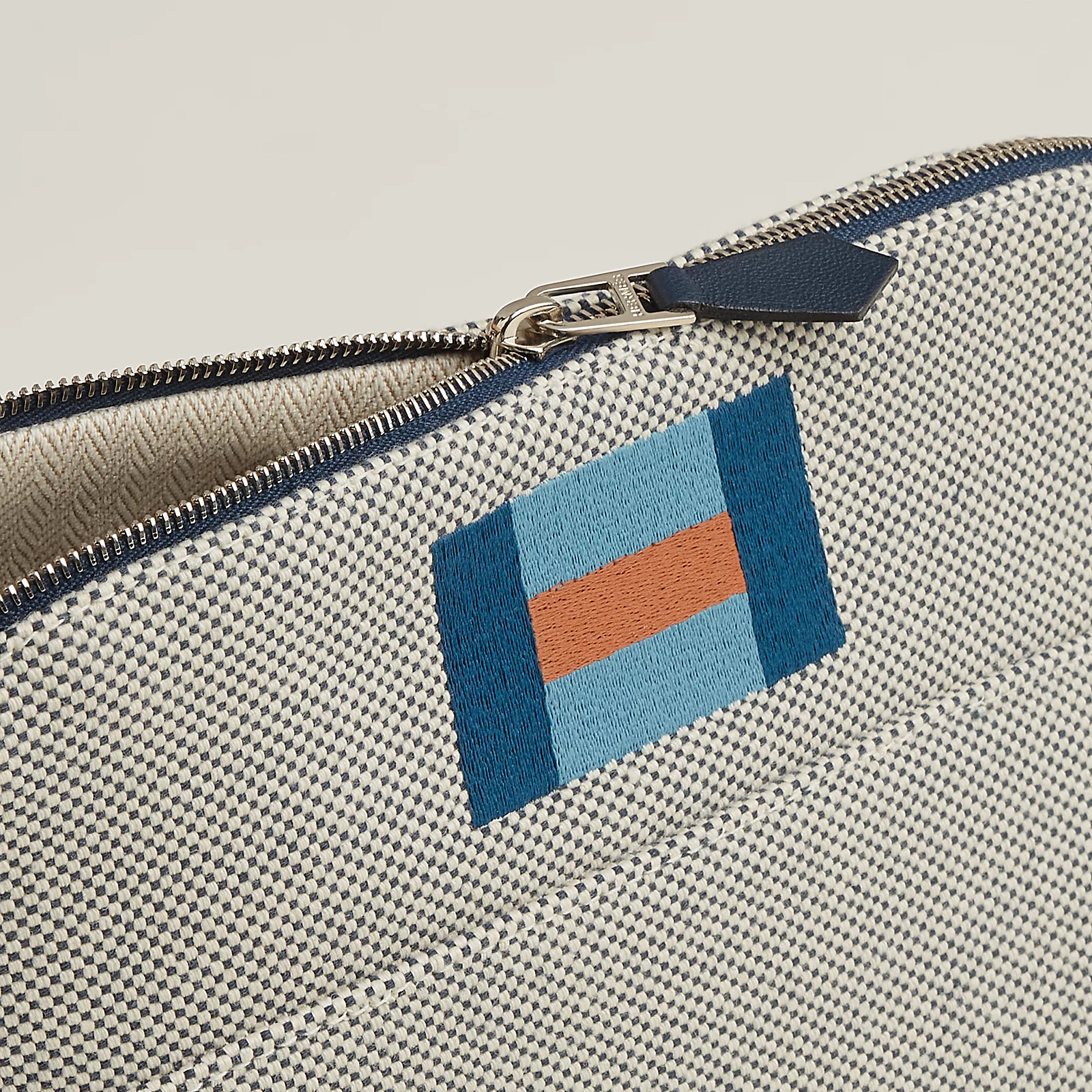 Hermes 全新🆕 全棉Bolide Casaque圖案 拉鏈帆布包包 Mini size