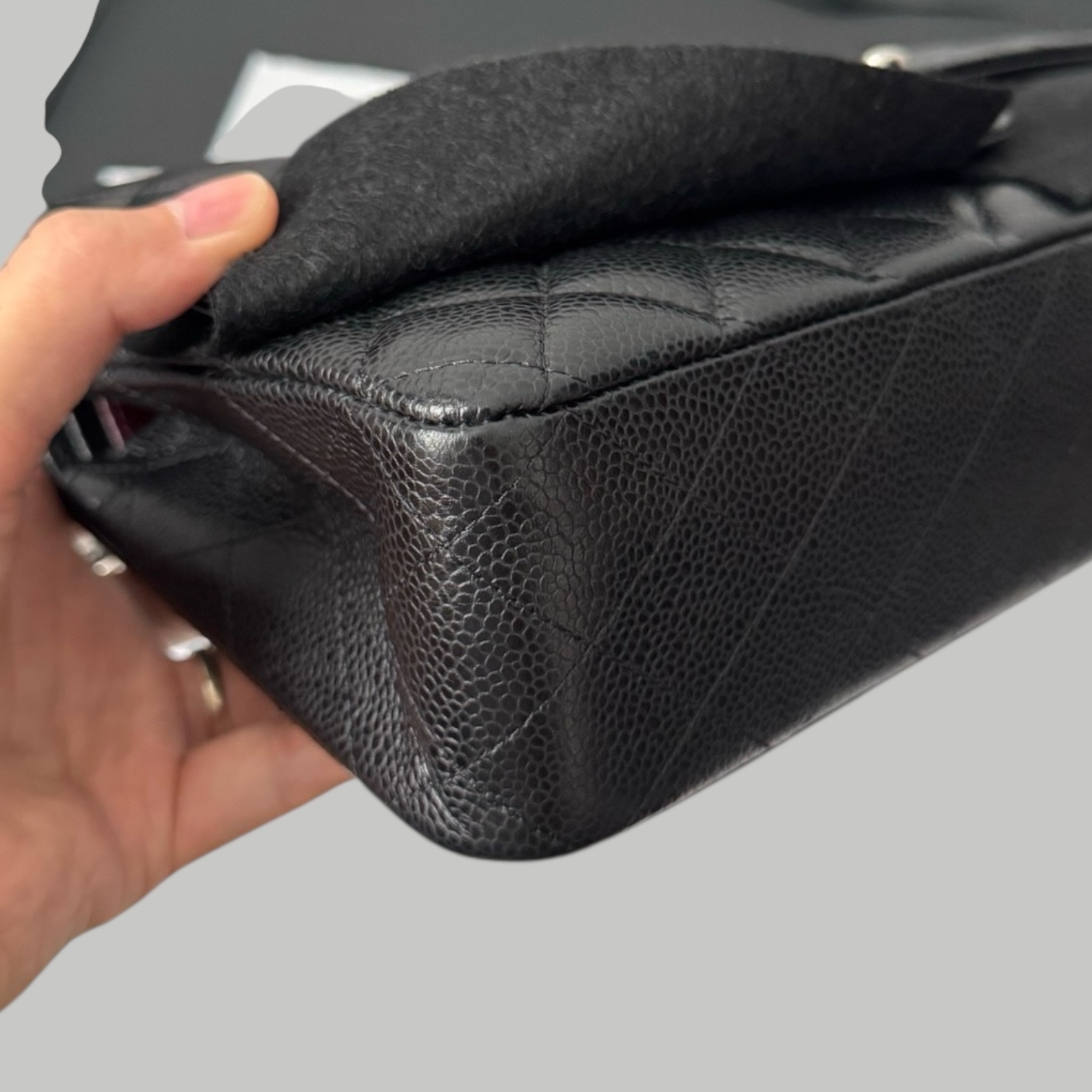 Chanel Caviar CF25銀扣