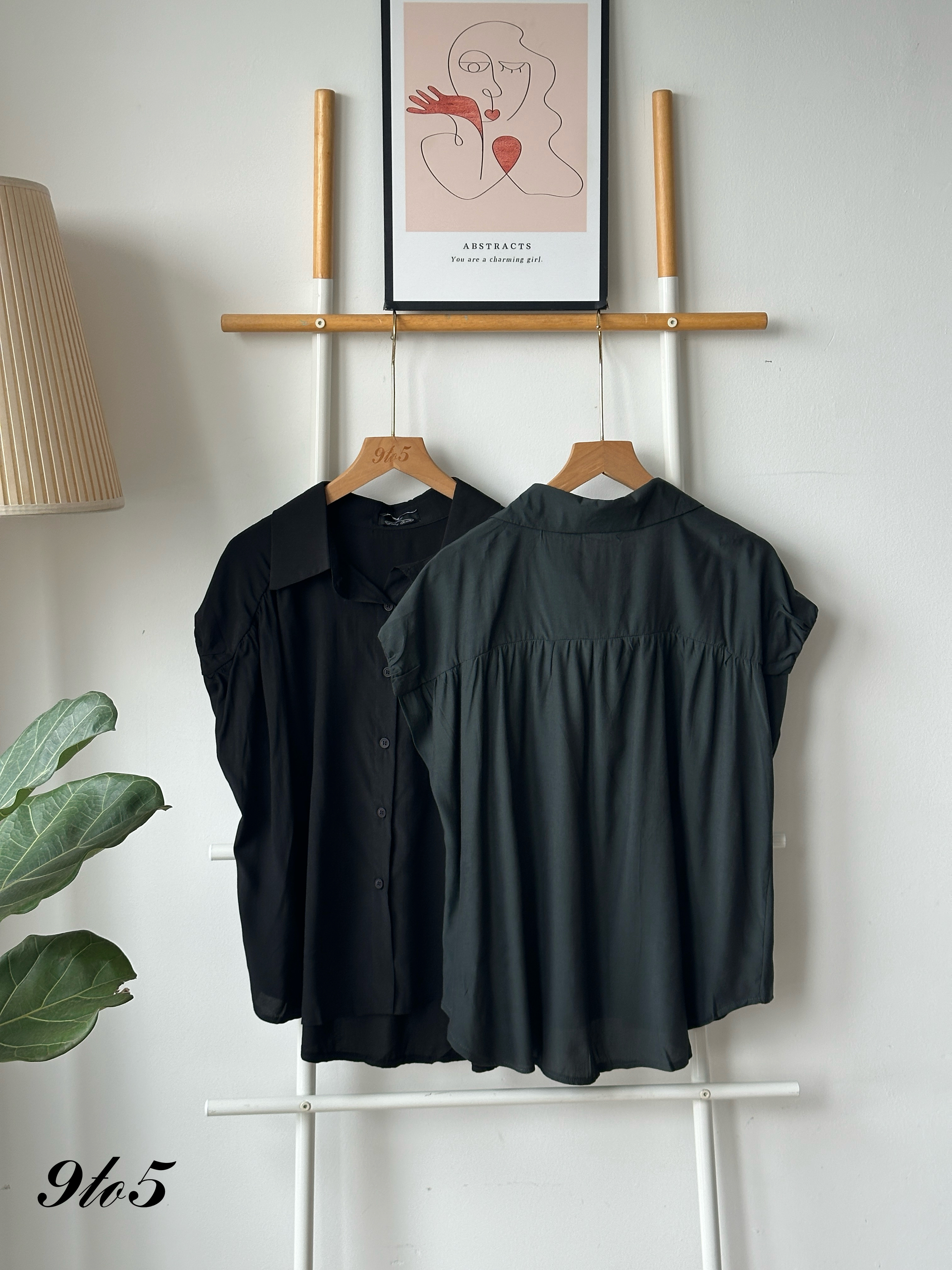 T4064 Cape Sleeve Shirt - Black & Grey