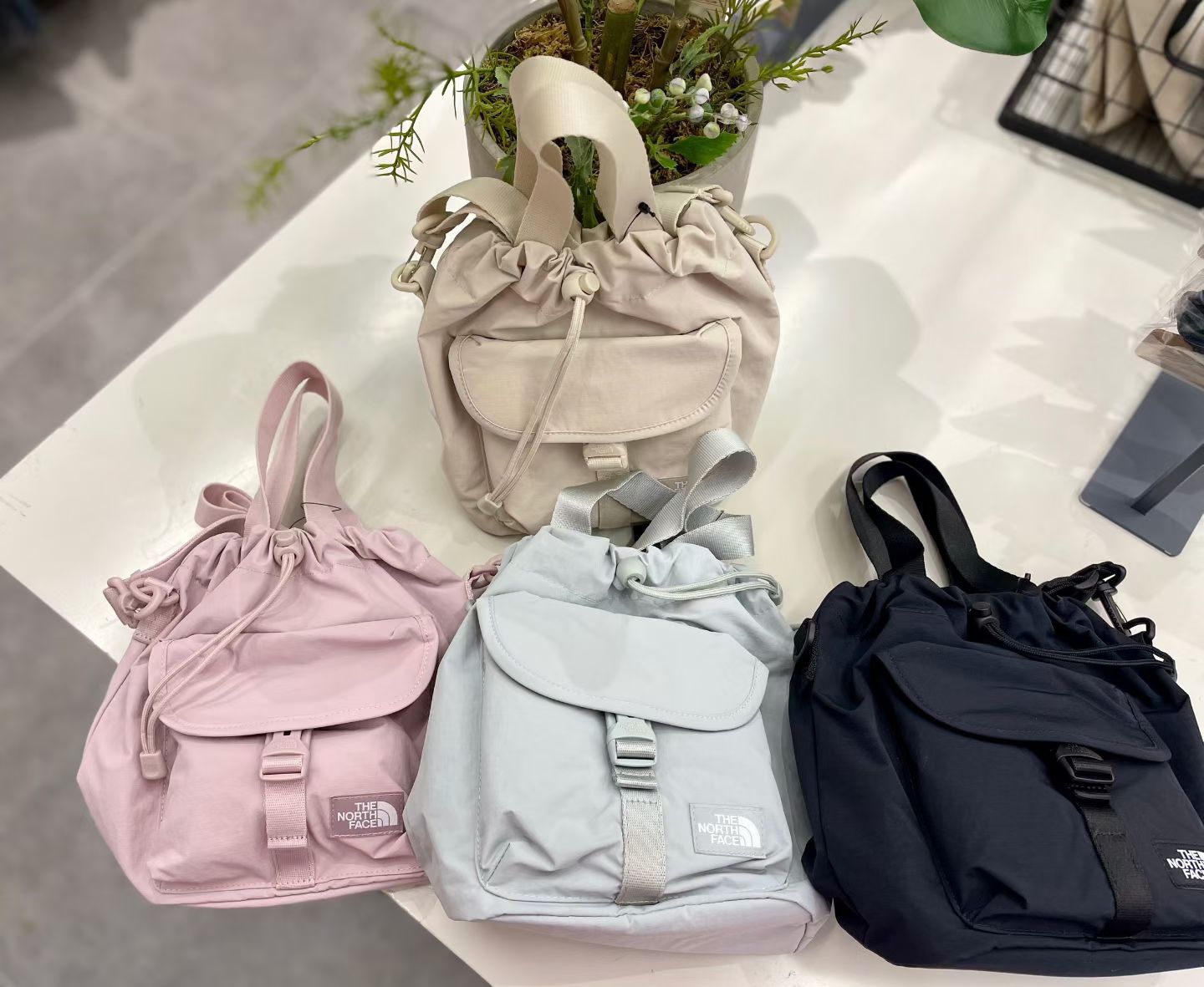 🇰🇷<預訂>The North Face BREEZE BUCKET BAG 到貨日12-18日‼️ Size:19x24x12cm