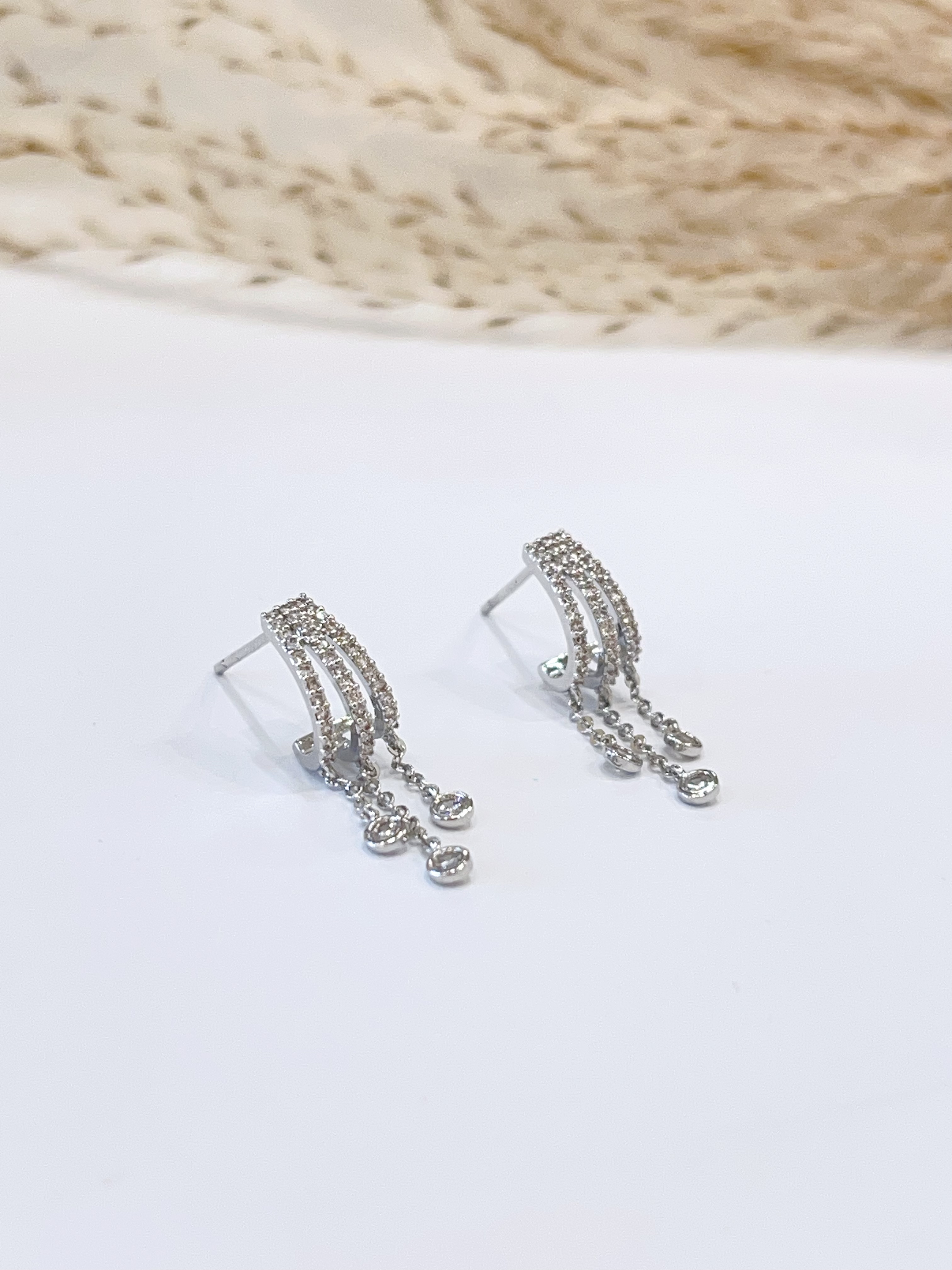 新款微镶三排水钻流苏