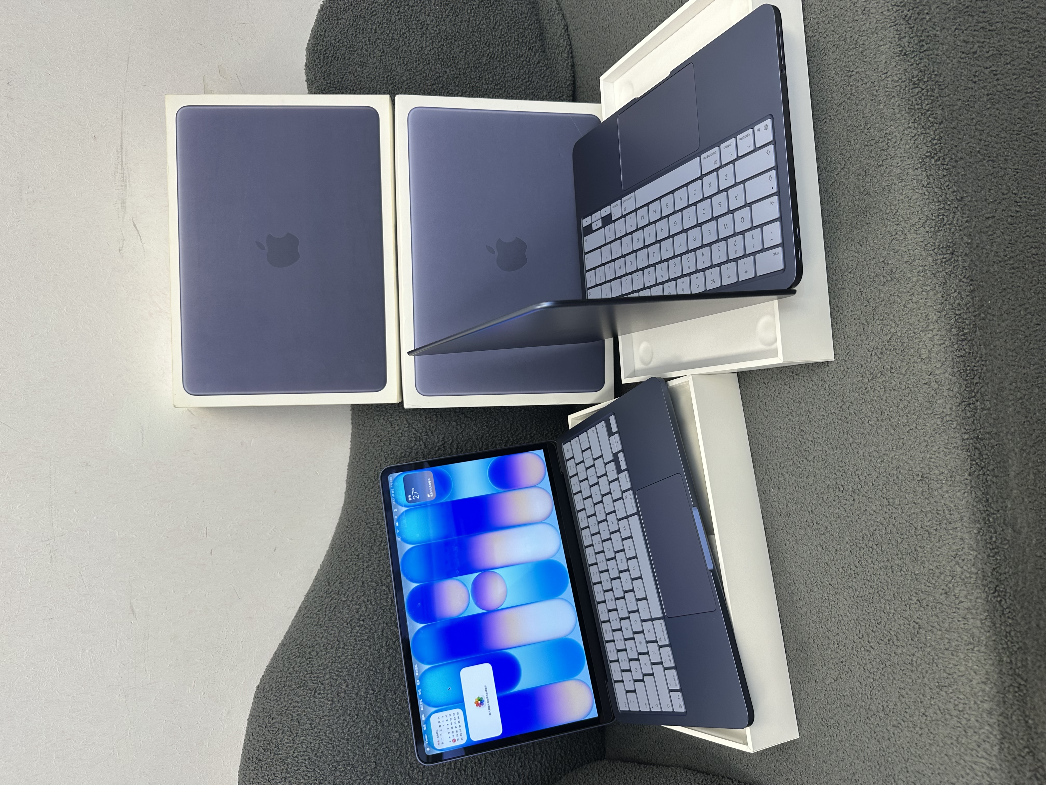 APPLE MacBook Neo A18 Pro CPU/ 8GB Ram/256,512GB SSD/5核心GPU/Liquid Retina Mon/13吋/藍色/Gaming Laptop / Notebook / 超強續航能力/文書機 / 畫圖 / 剪片 / Movie / Netflix 