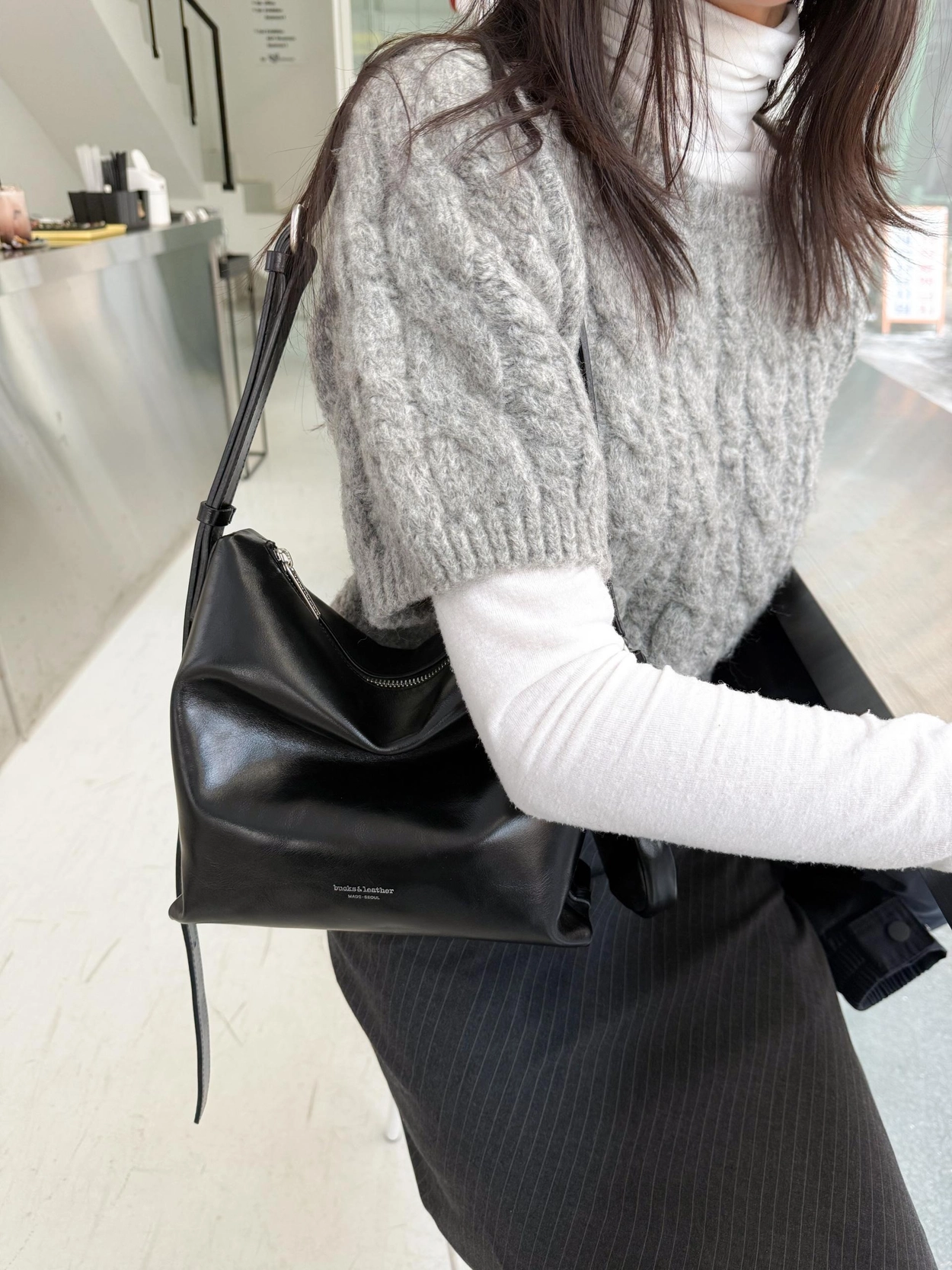 預購_牛皮亮面 Low Bag (S) By Bucks & leather