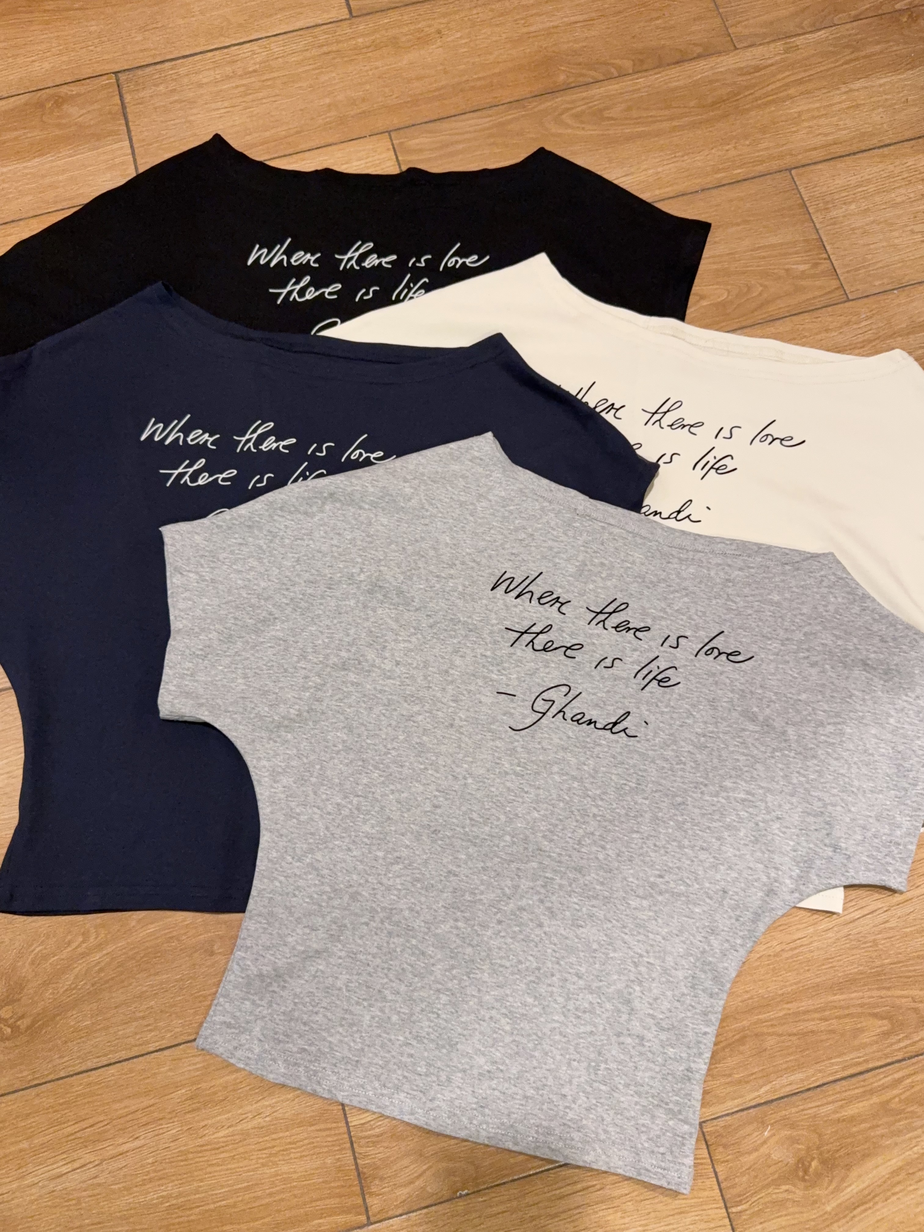 韩版慵懒风字母斜肩上衣R2980