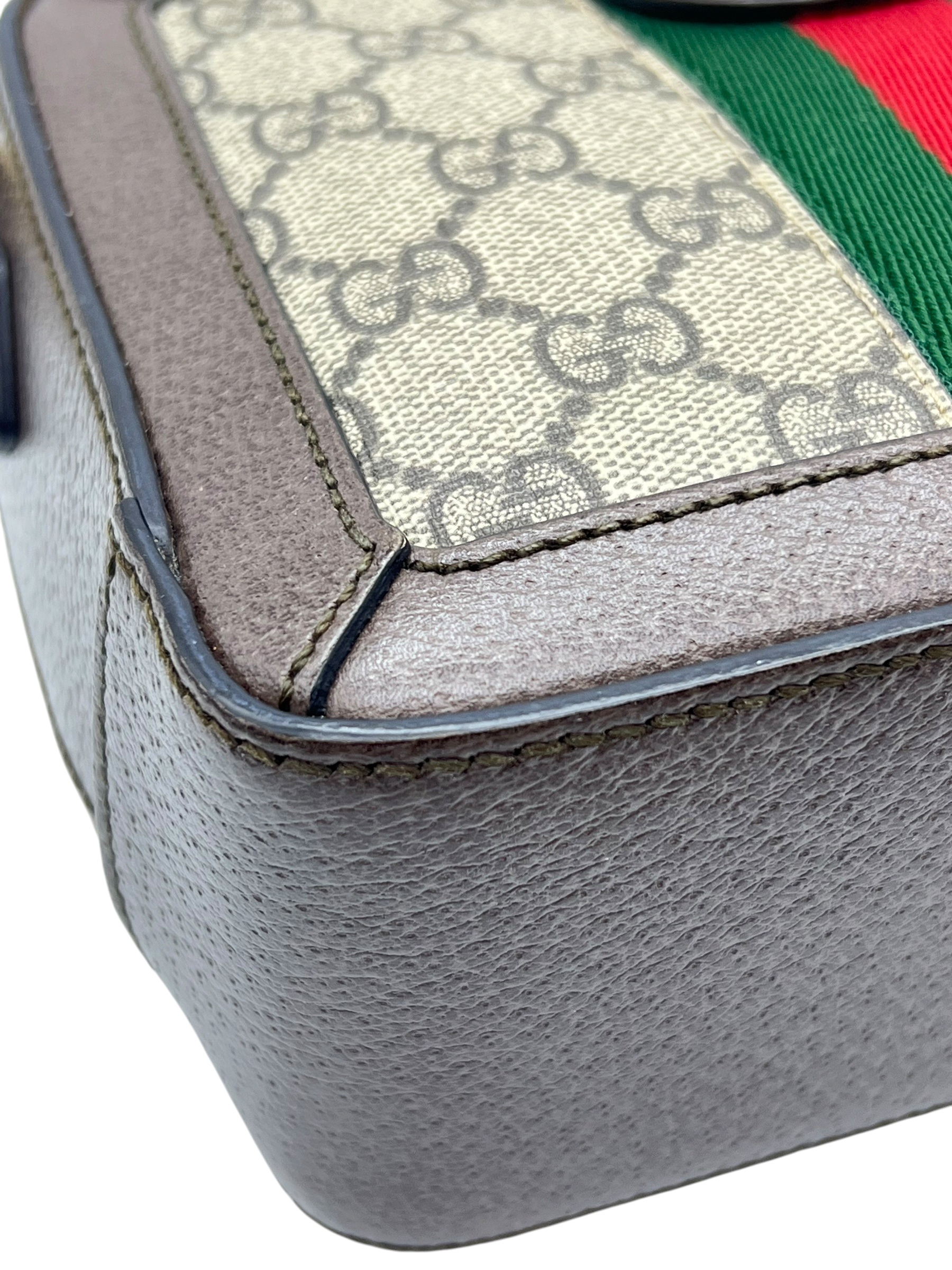 Pre-Owned GUCCI Camera Bag / Product Code: 26052805