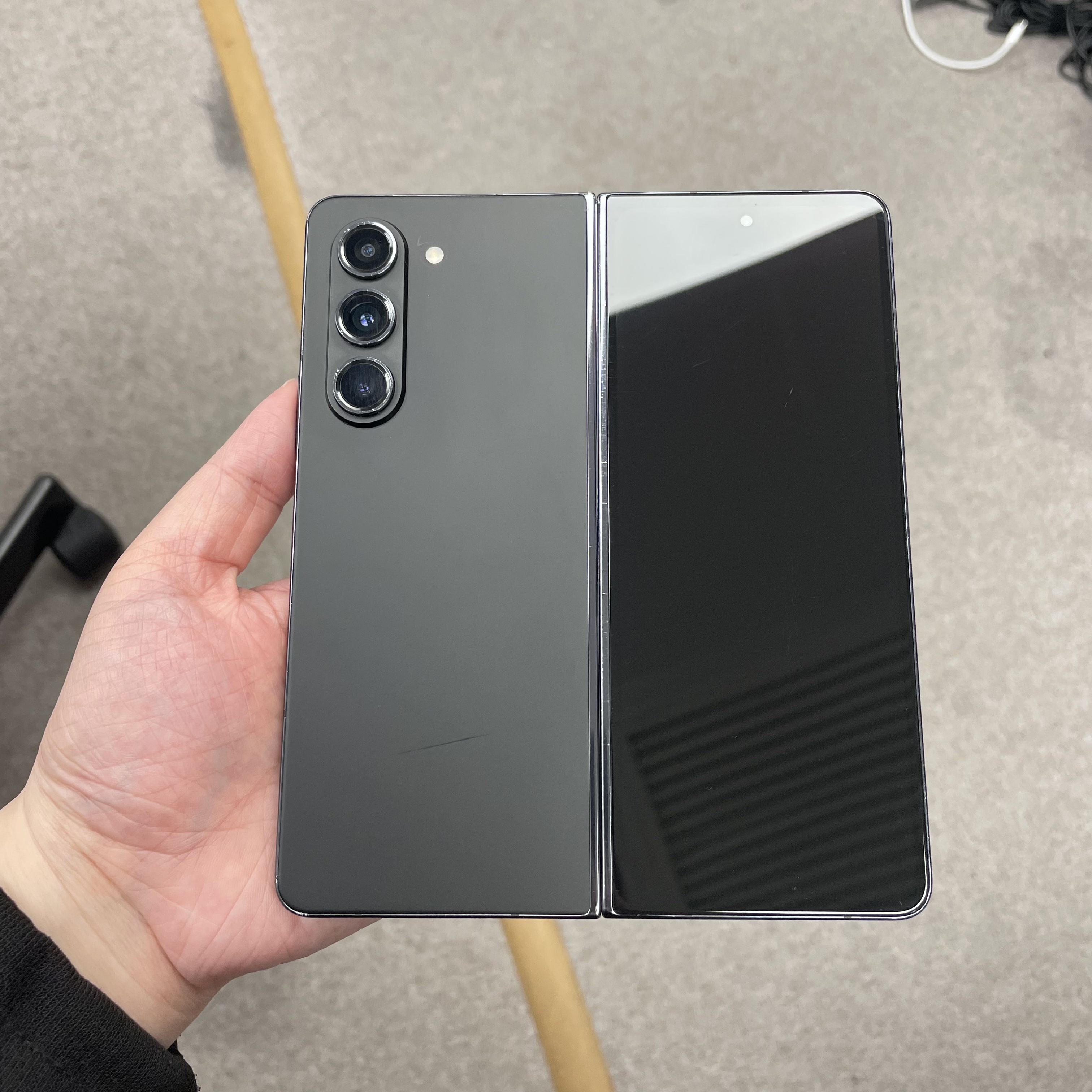 *6226 Galaxy Z Fold 5 靚機 12+512GB 黑色 black