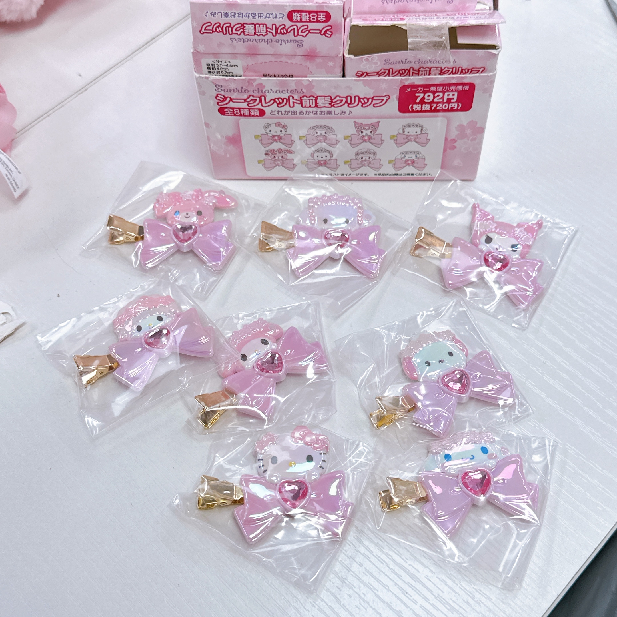 日本直送Sanrio 櫻花主題系列盲盒髮夾可以揀款購買