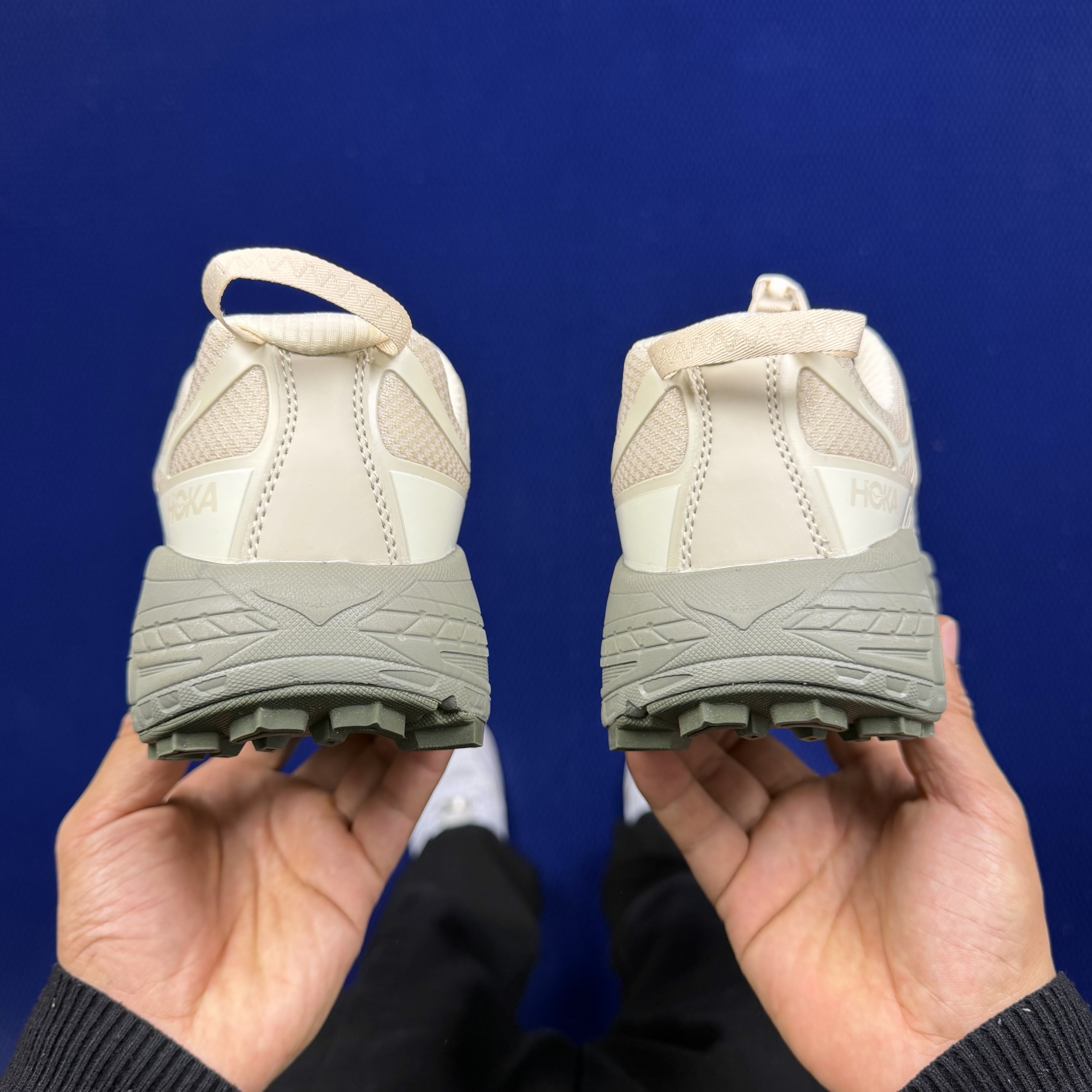 Hoka One One Mafate Three 2 