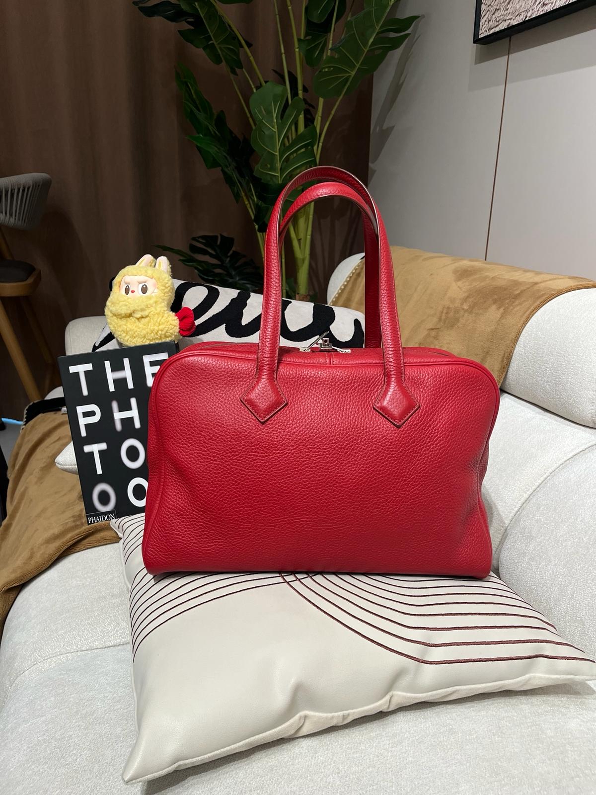 Hermes Victoria 35,STAMP[R] 100%Authentic ,95%new  ✅key lockpad✅dust bag