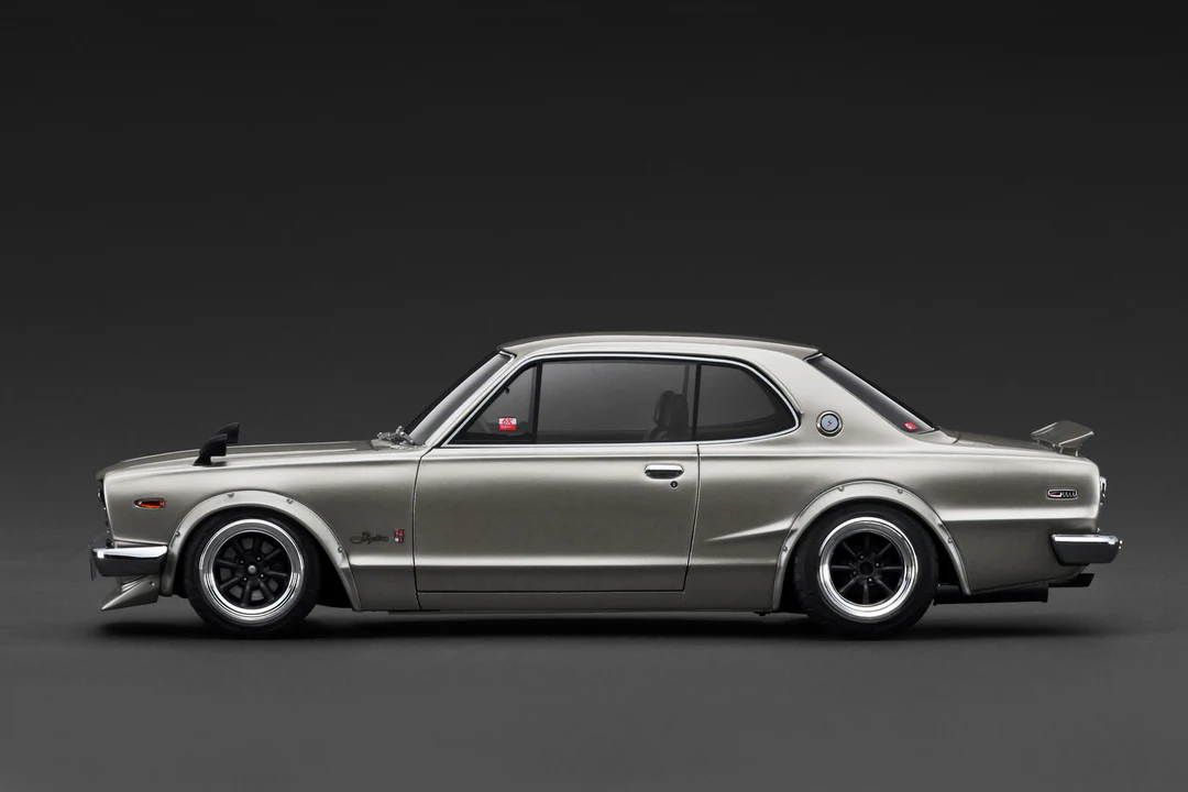 PRE-ORDER (Deposit) IG4032 Nissan Skyline 2000 GT-R (KPGC10) Dark Silver