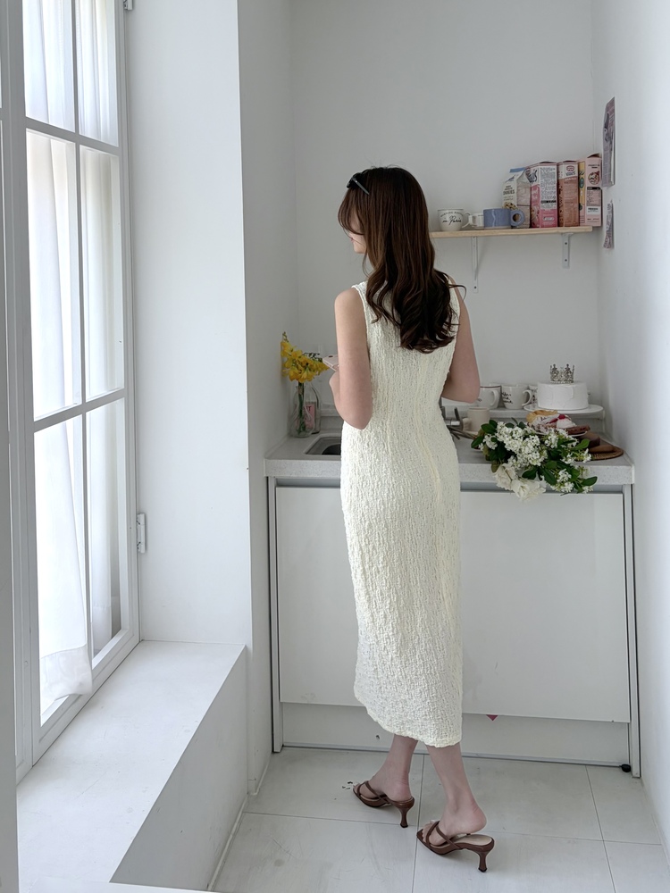 Ruched Slim Dress (Cream)
