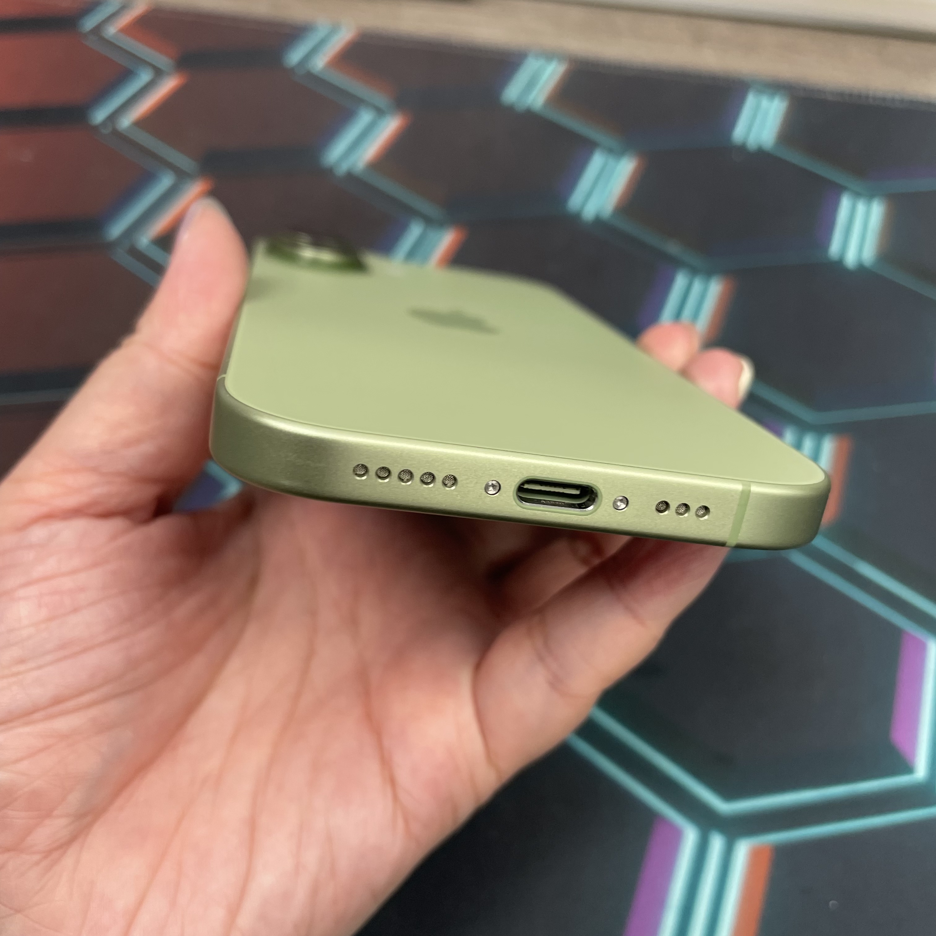 *6750 17 完美機 256GB 電100 綠色 green