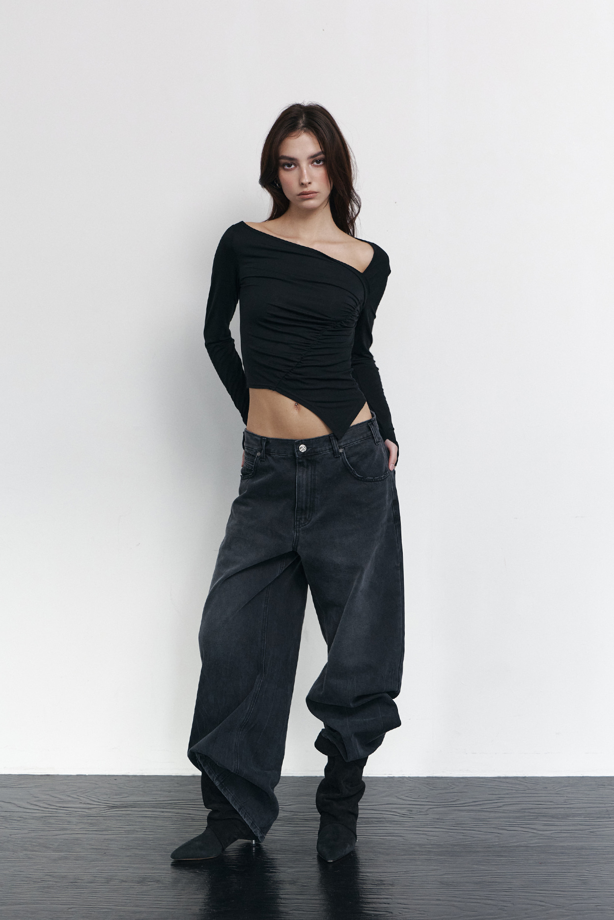pleaseNOFOLLOW - Sadie Unbal Shirring Long Sleeve Top (Black)