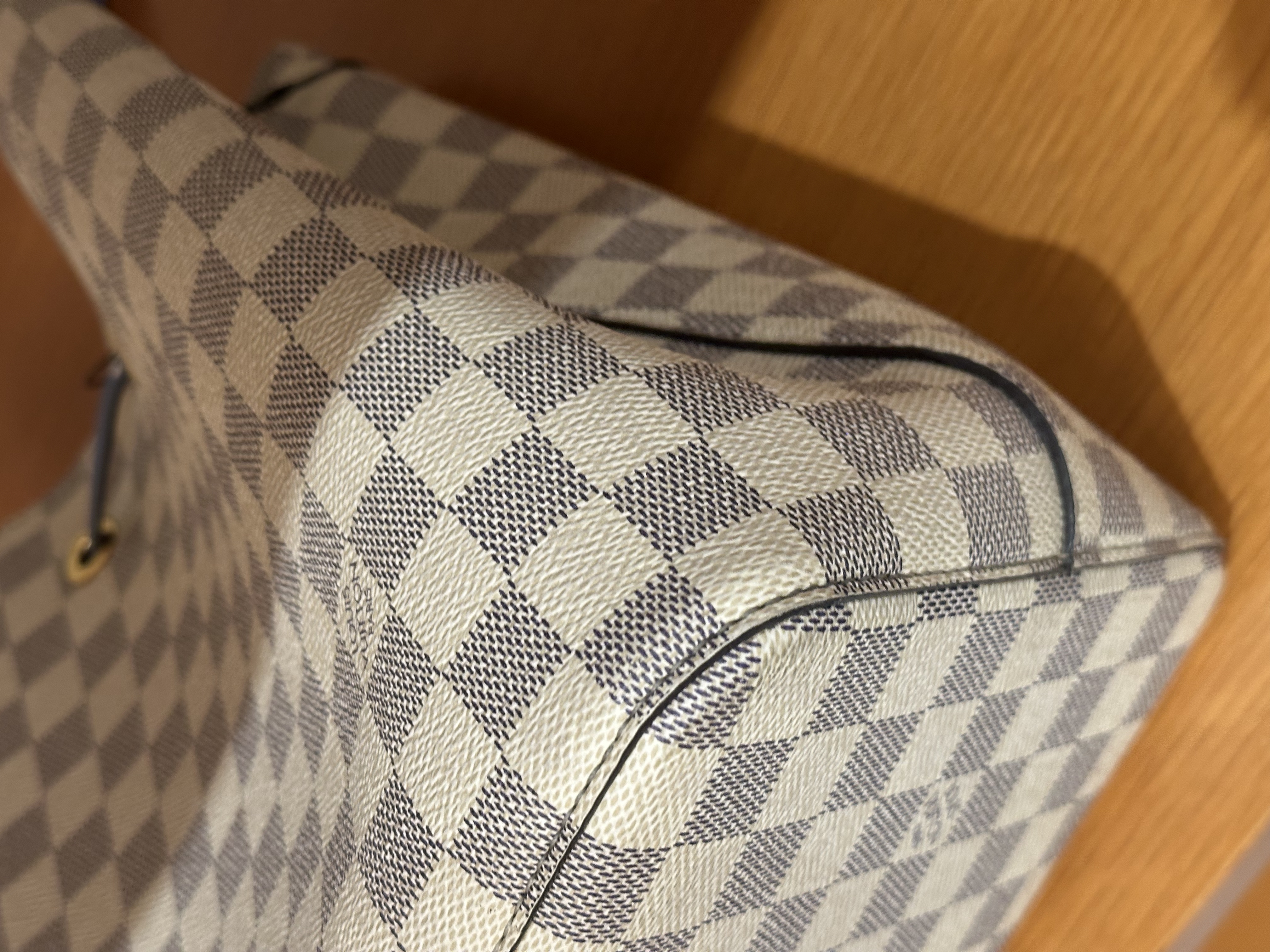 直播貨品 |  [1個-$100 2個-$300］ HH36