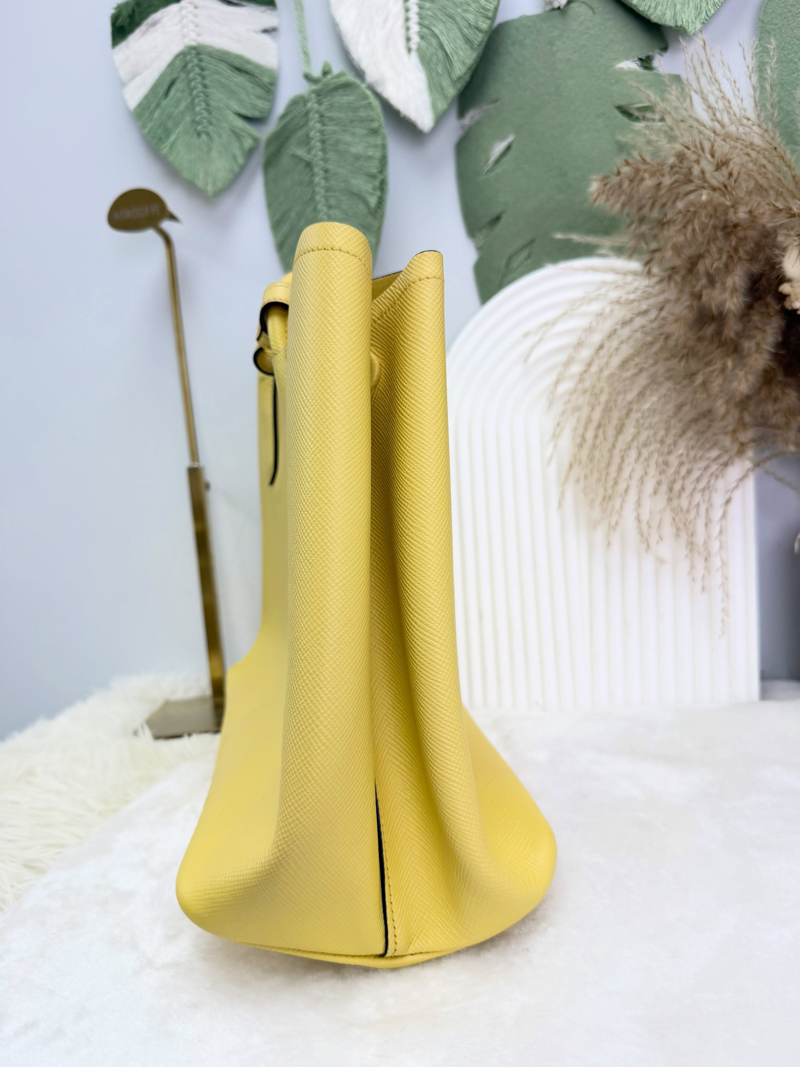 👜 PRE OWNED 🛍️黃色格紋tote 有單有塵袋 💛