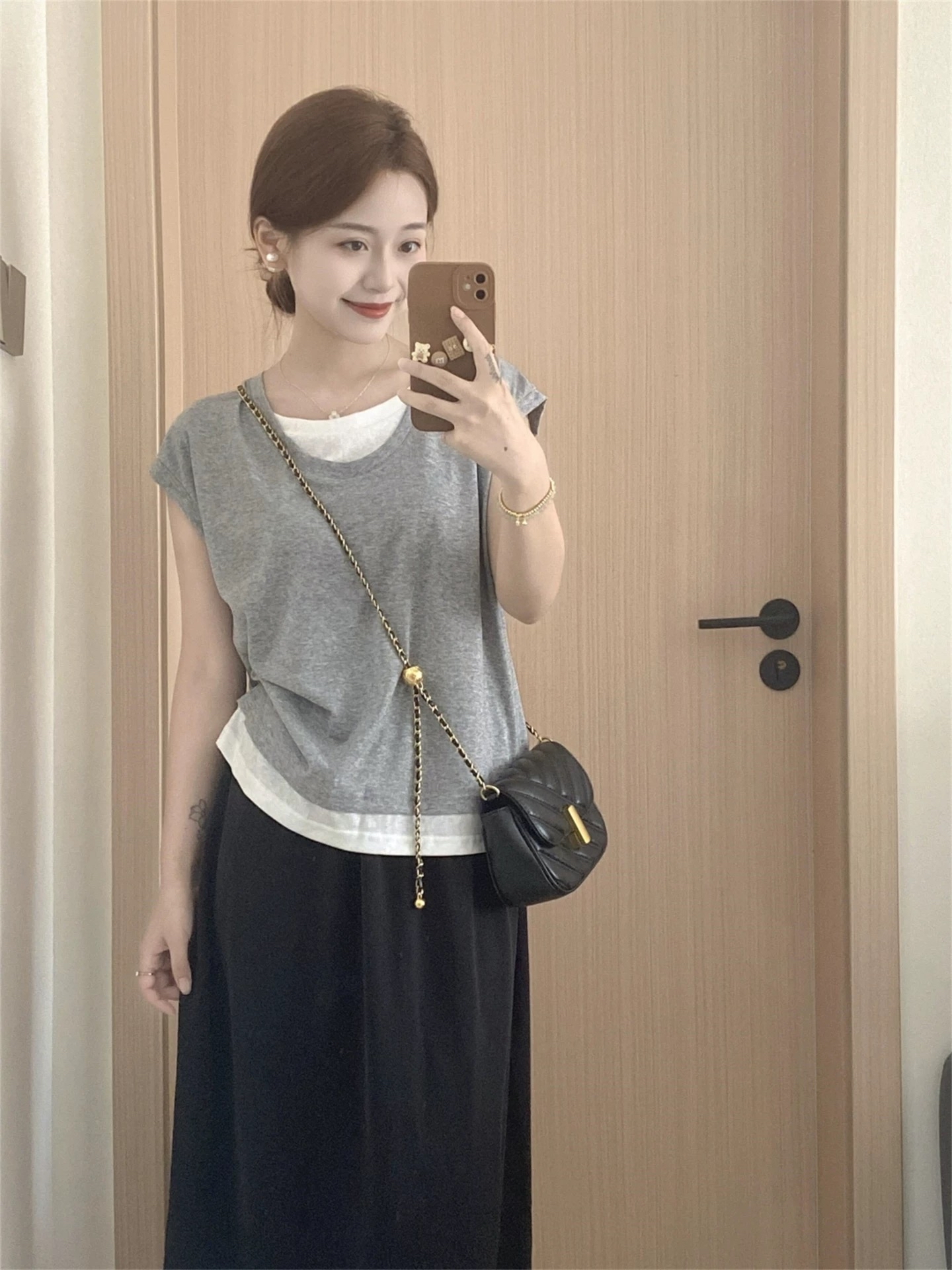 圆领假两件式短Tee