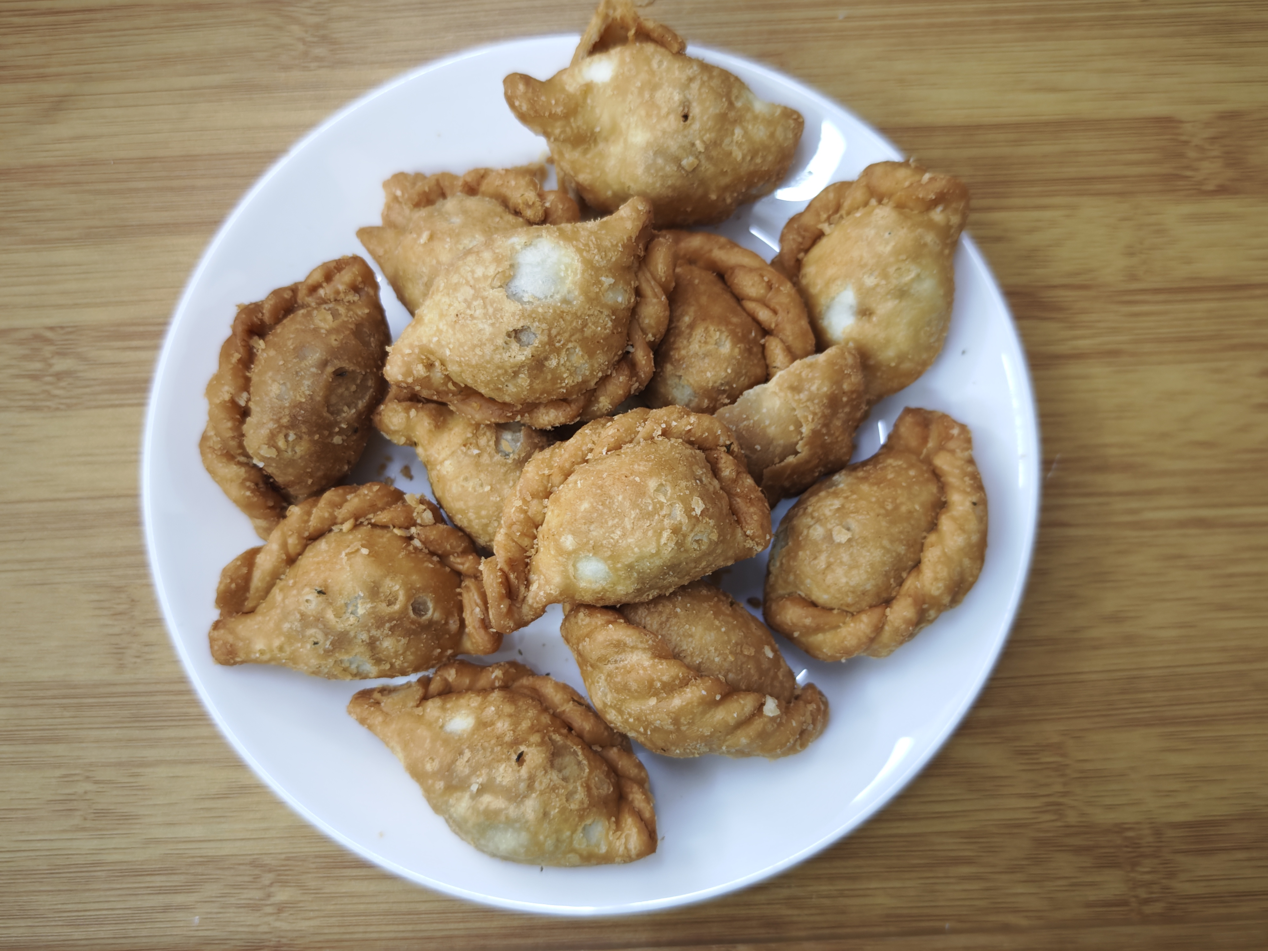 賀年傳統食品 - 角仔 紫菜肉鬆味 半磅裝