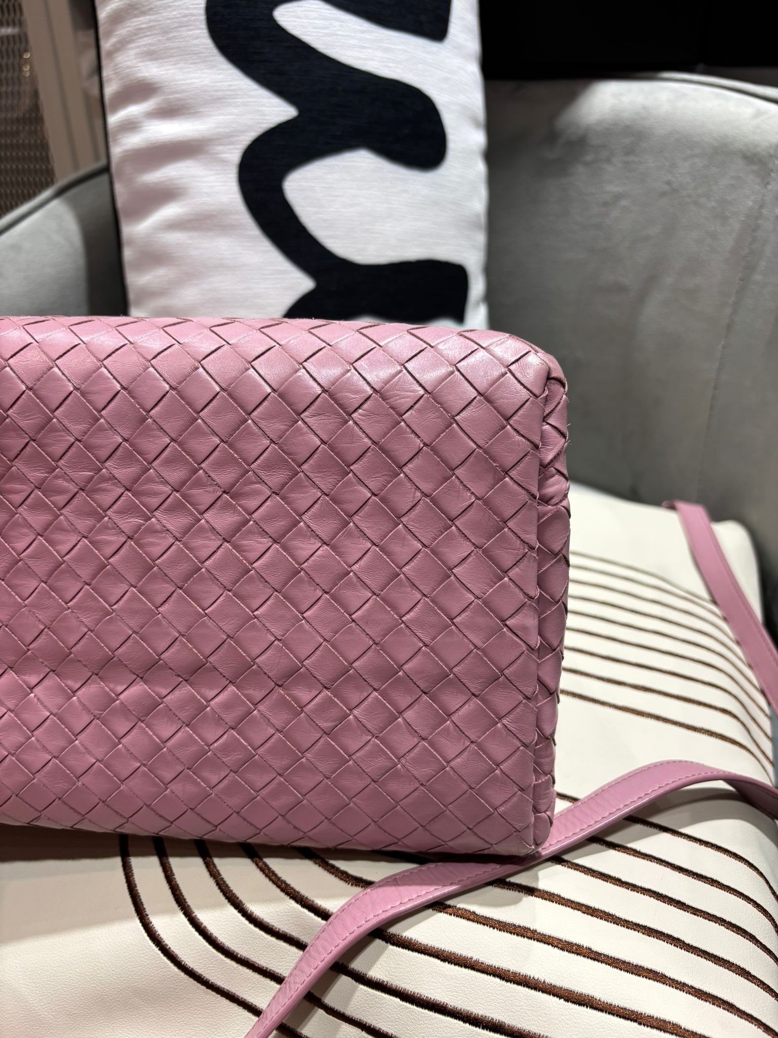 Bottega Veneta Bv 2way bag  100%Authentic ,95%new✅dust bag  