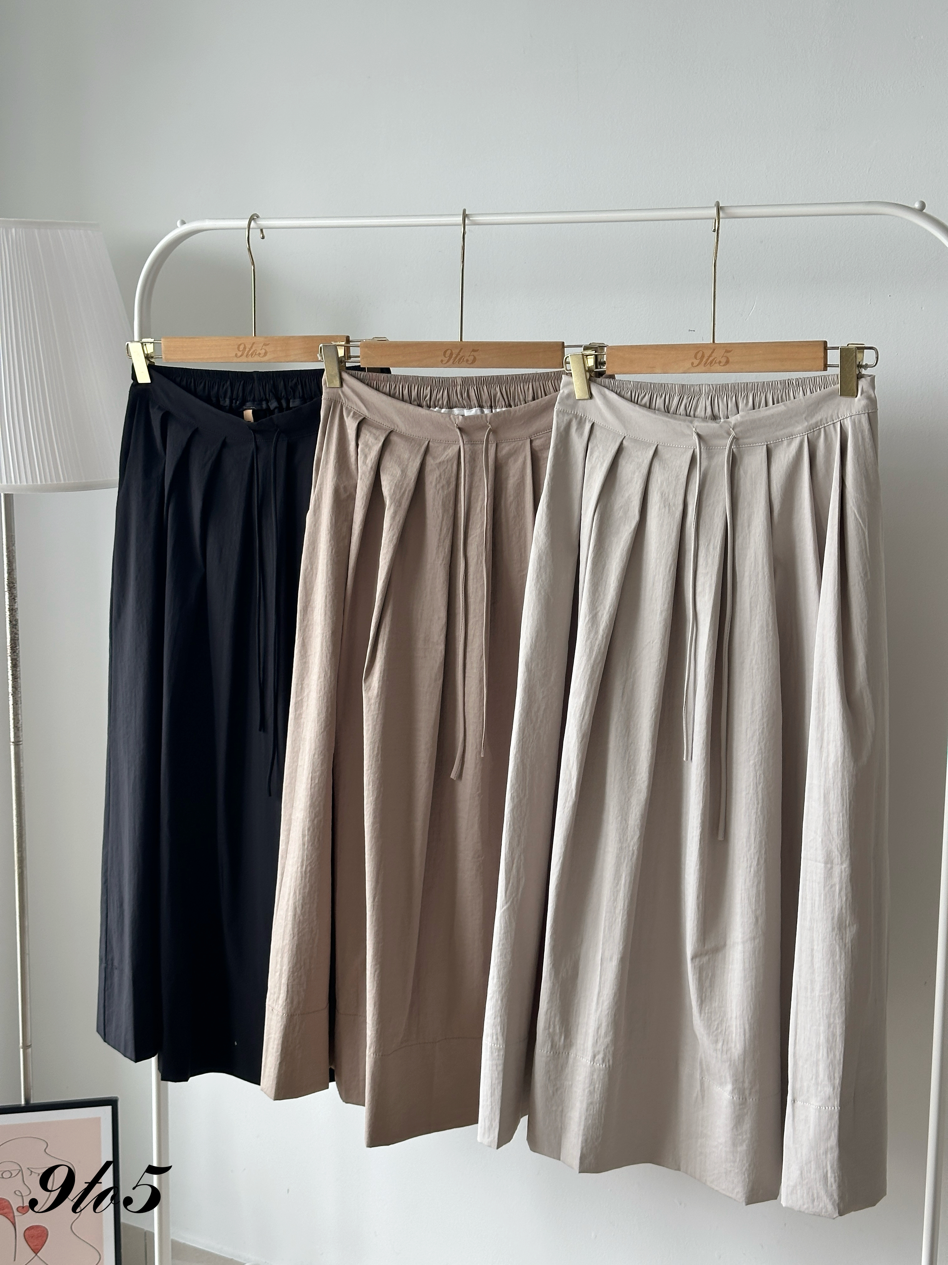 S1900 A Line Pleated Skirt - 3 Colors 