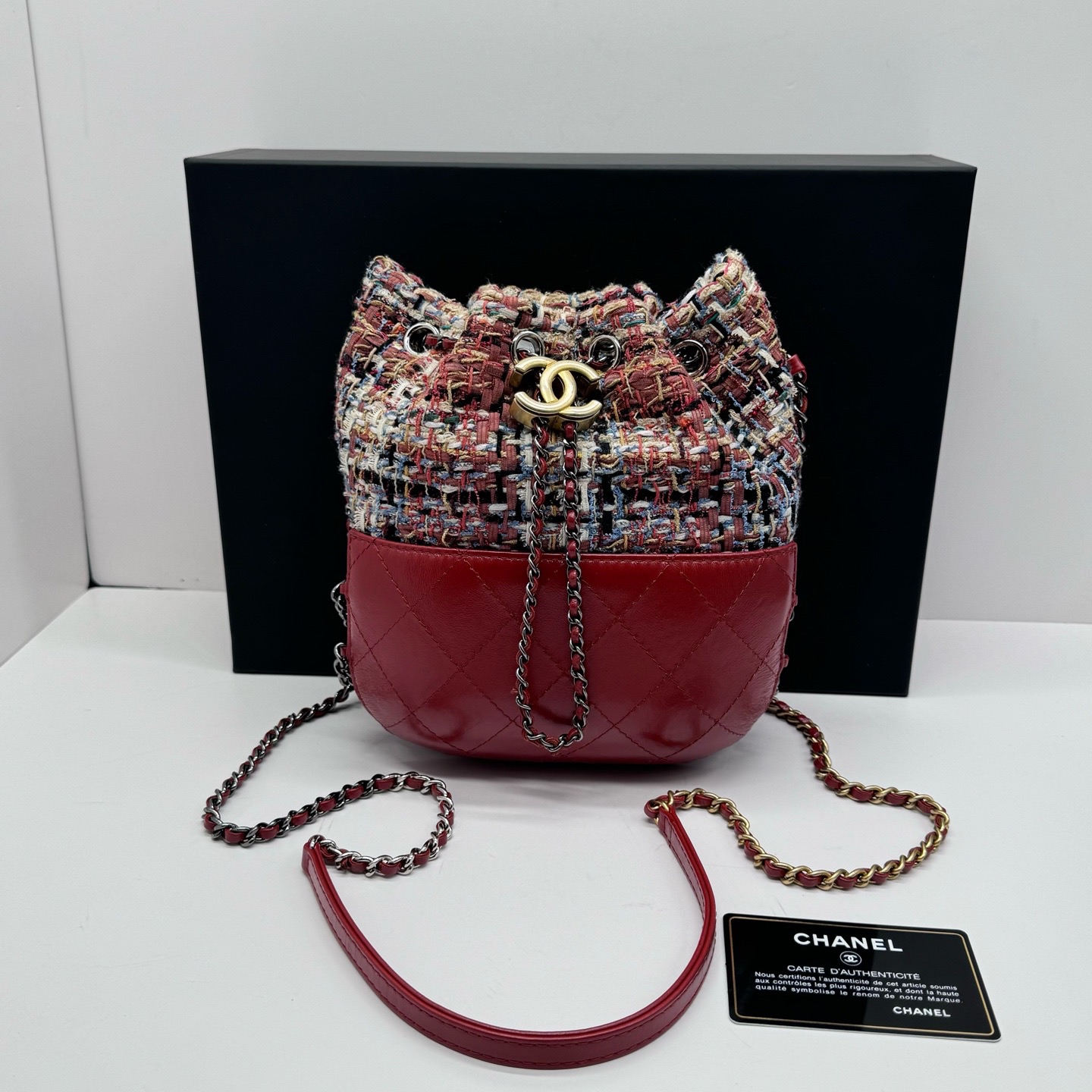Pre-Owned Chanel Gabrielle Bucket Bag / Product Code: 25041926