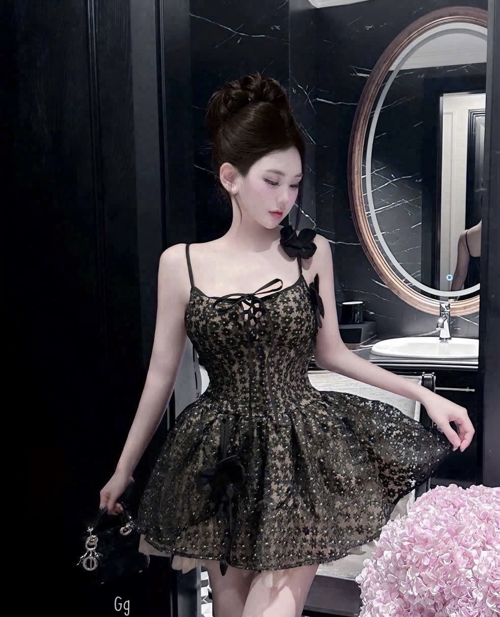 卉貼花束身迷你連身裙