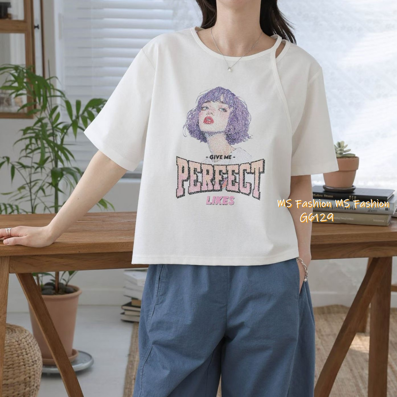 G6129 韓國🇰🇷型格小露肩女仔頭top