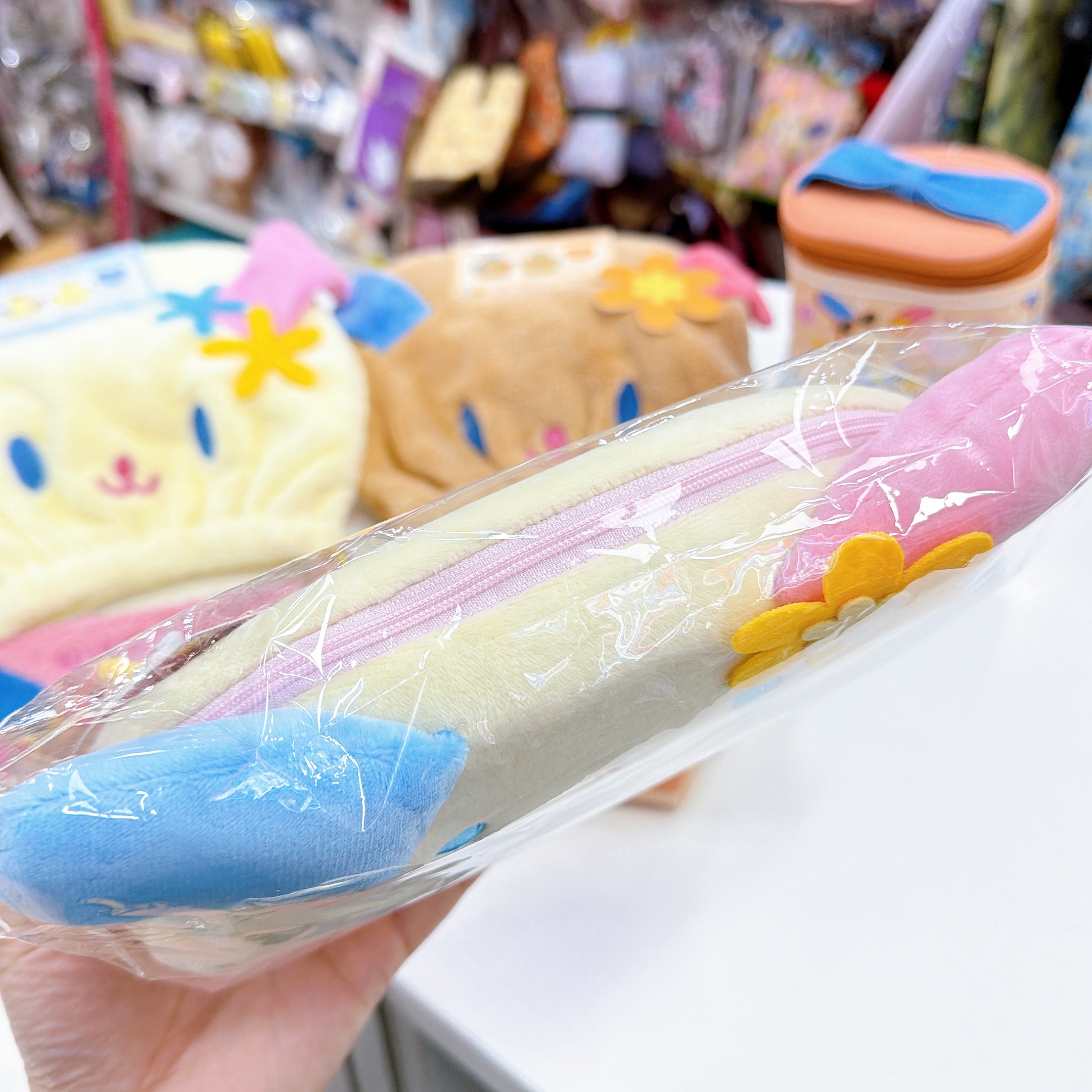 日本直送Sanrio usahana 新款化妝袋文具產品