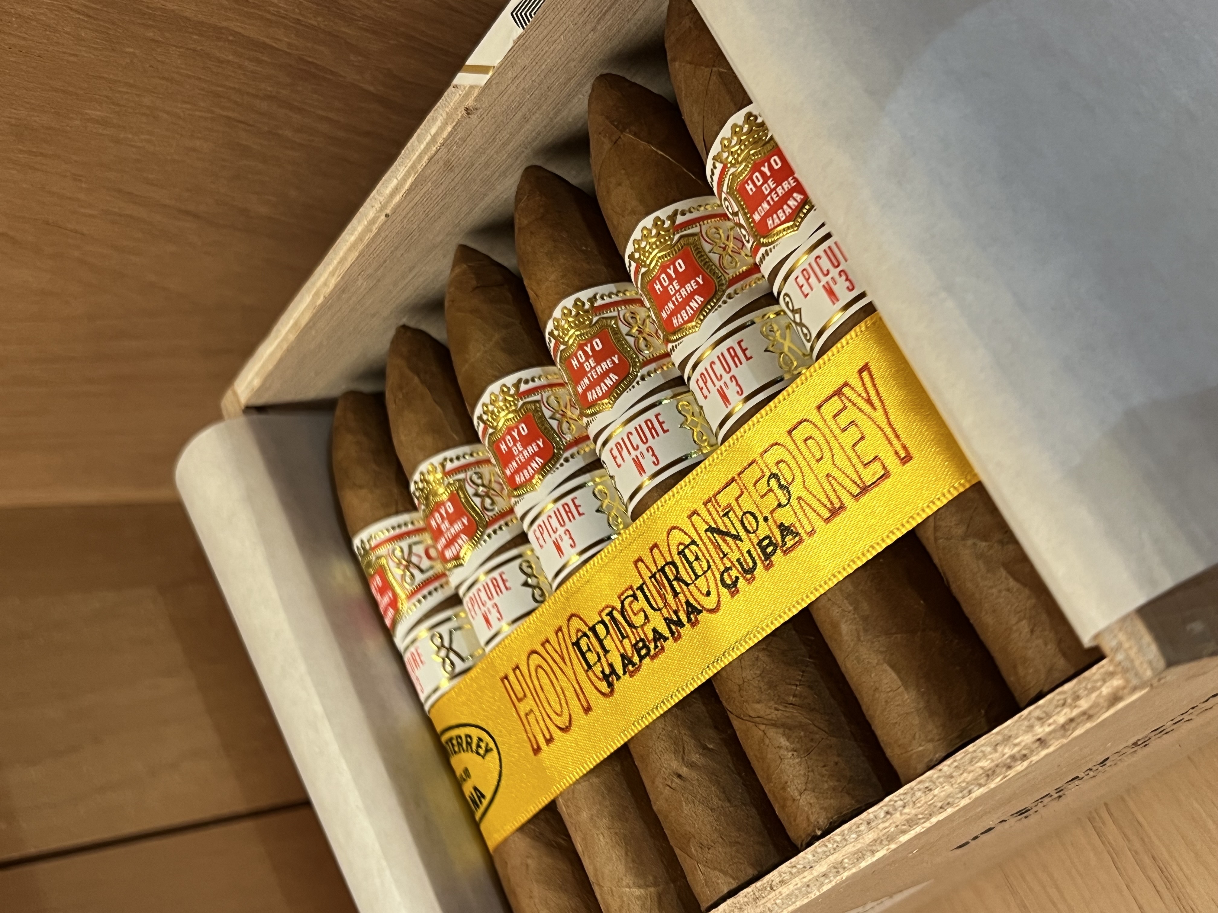 HOYO DE MONTERREY好友蒙特雷逍遙3號E3（25支）