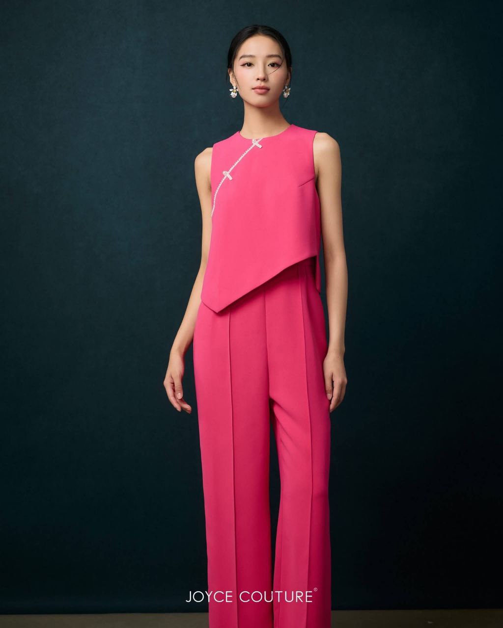 无袖不对称前摆连身裤 D0354