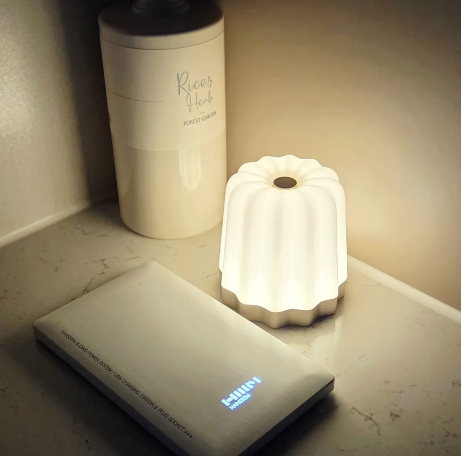 韓國超人氣 DCBA 法式甜品 可麗露 小夜燈｜Canele Glow Mood Light