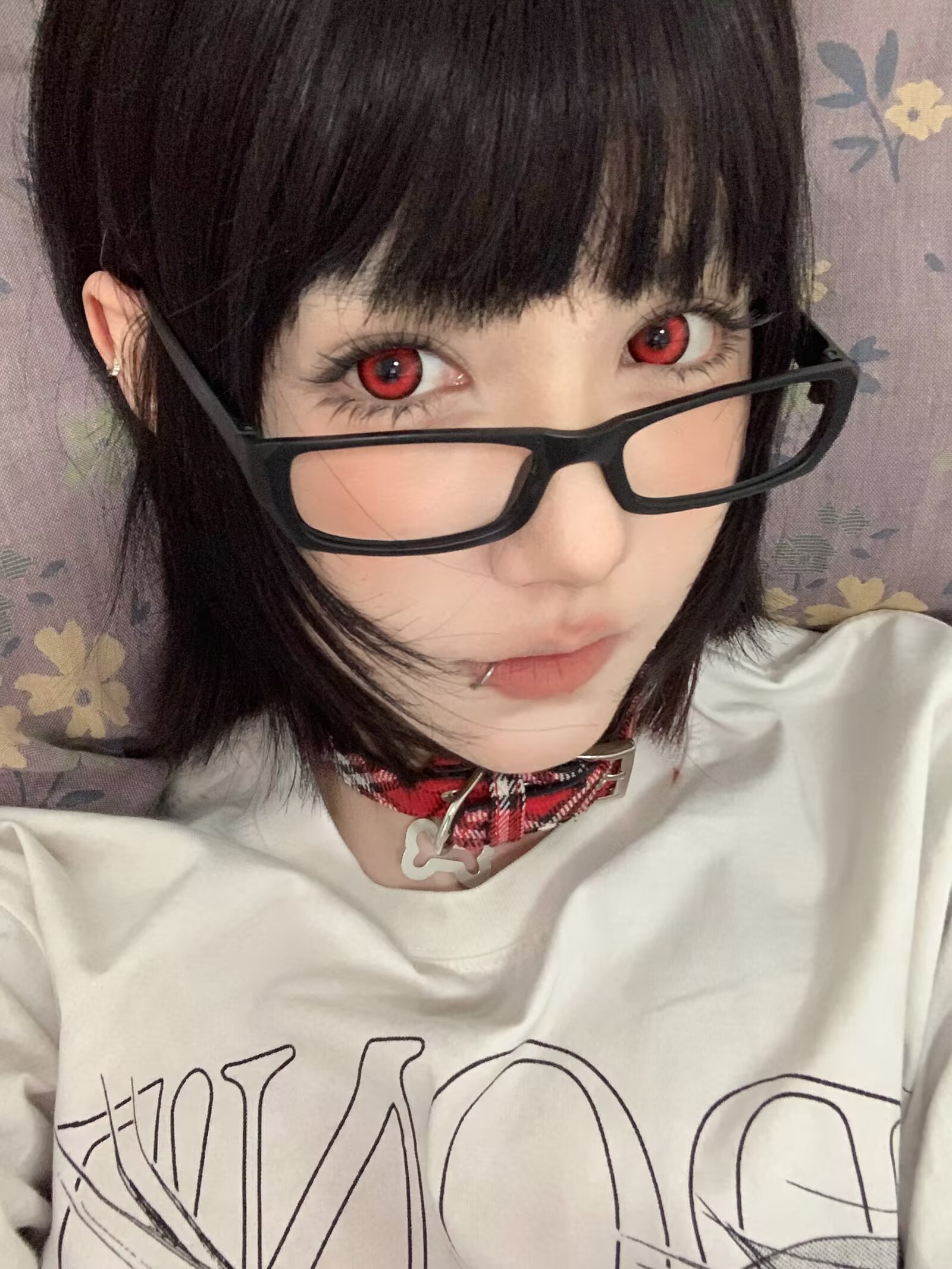 Yukicon 日拋2片 暗紅權杖/聖藍星光