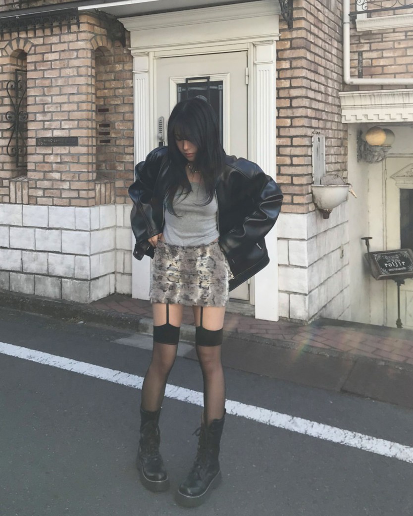 Shiny Fur Skirt (In pants)