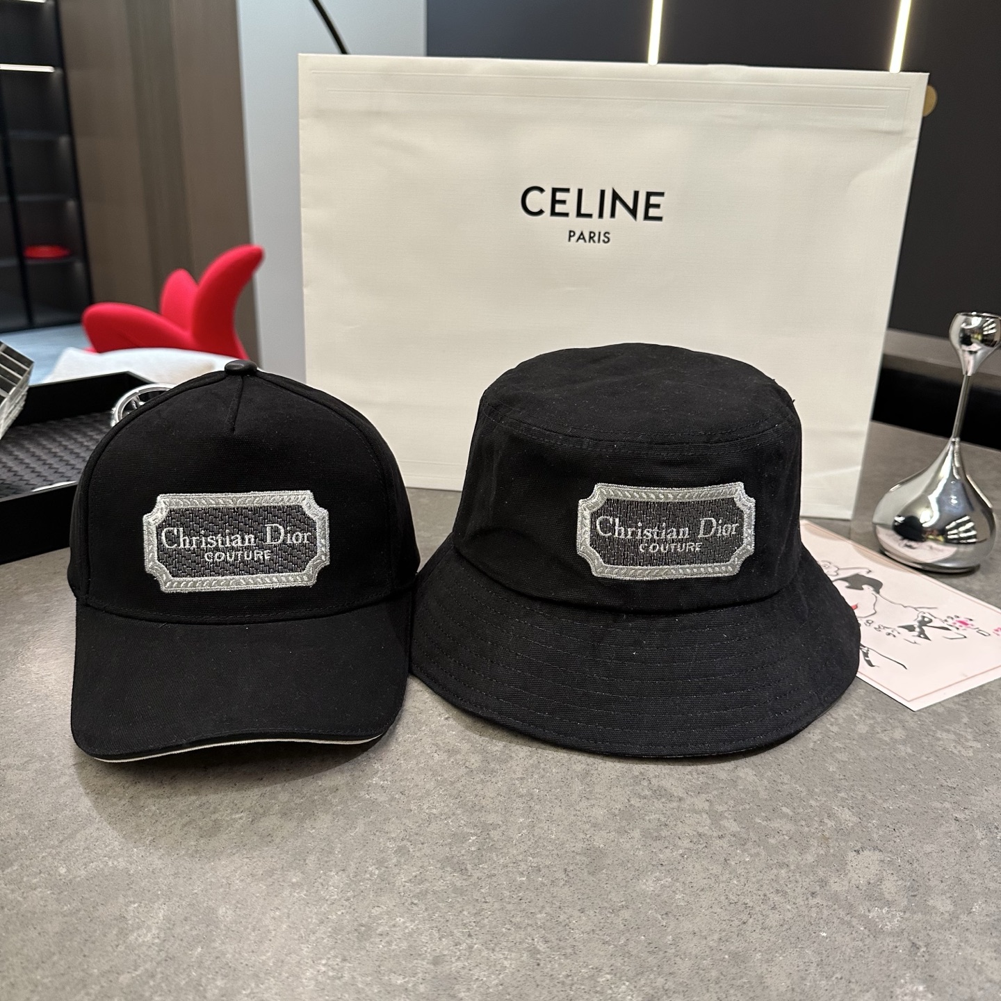 Dior 全黑極簡風漁夫帽/棒球帽