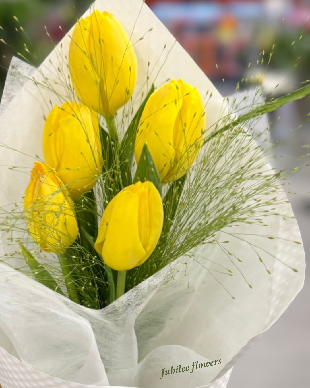 黃色鬱金香花束