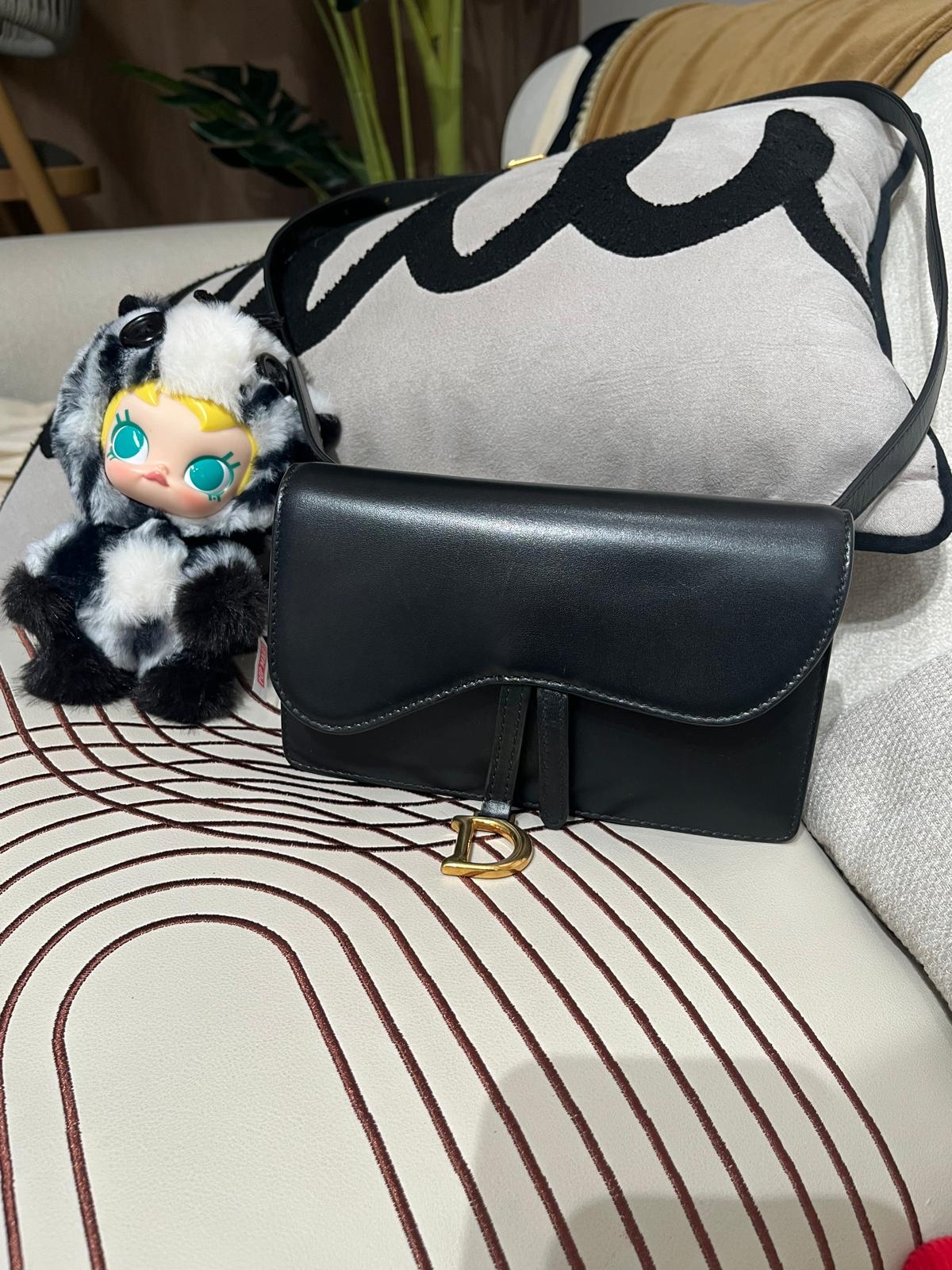 Dior Belt Bag 黑色金扣 100%Authentic, 93%New 