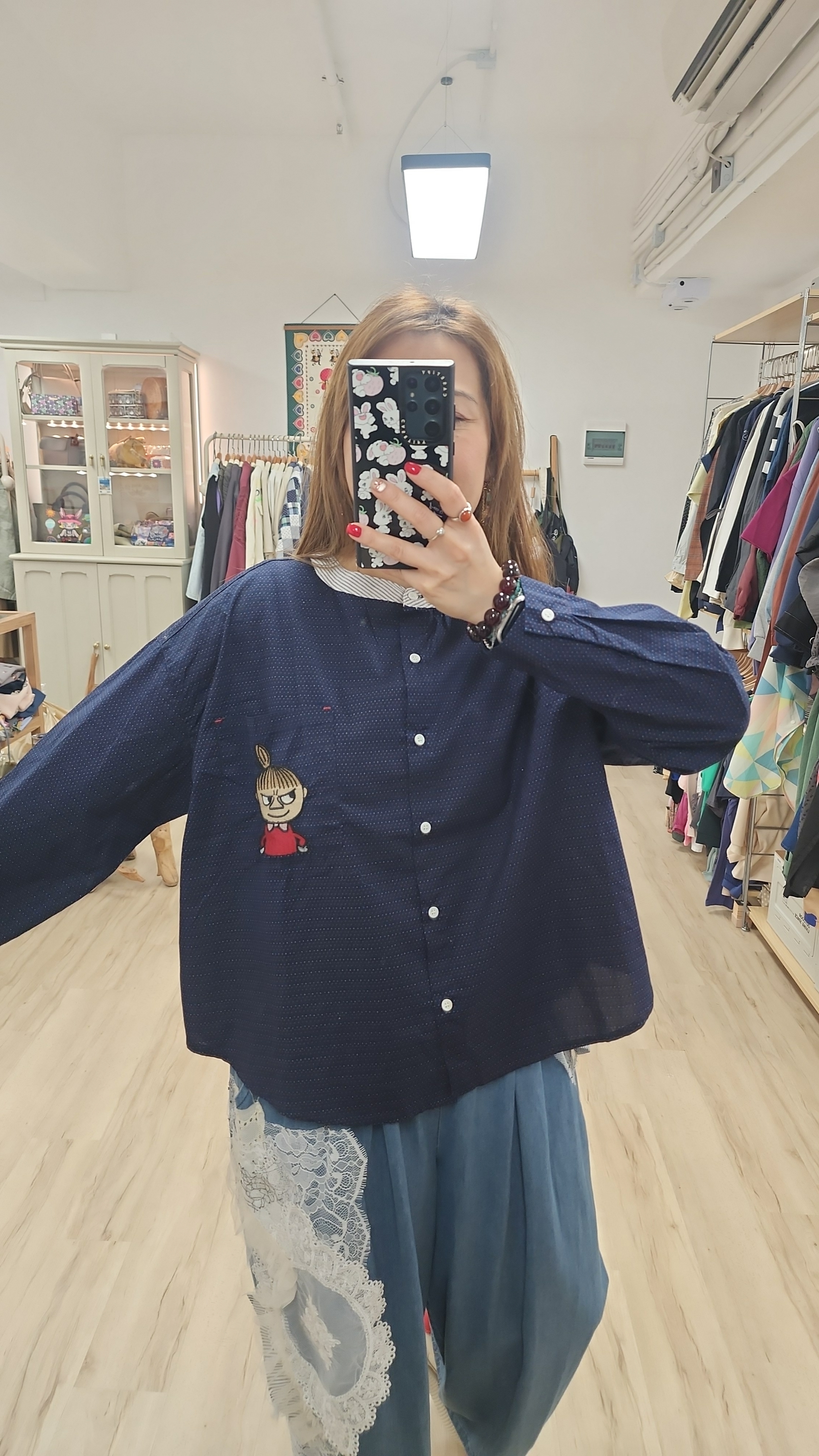 韓國深藍波點公仔刺繡開胸棉麻裇